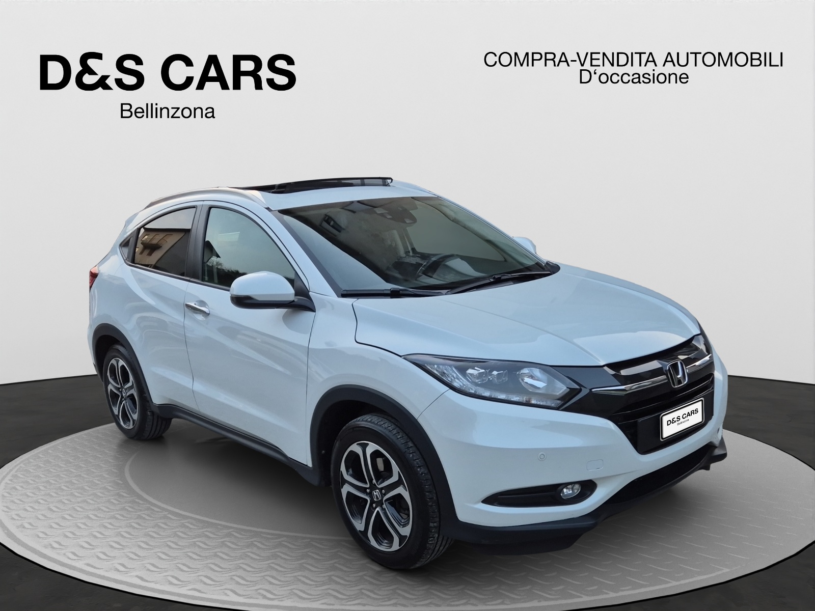 HONDA HR-V 1.5i-VTEC Executive-image-7
