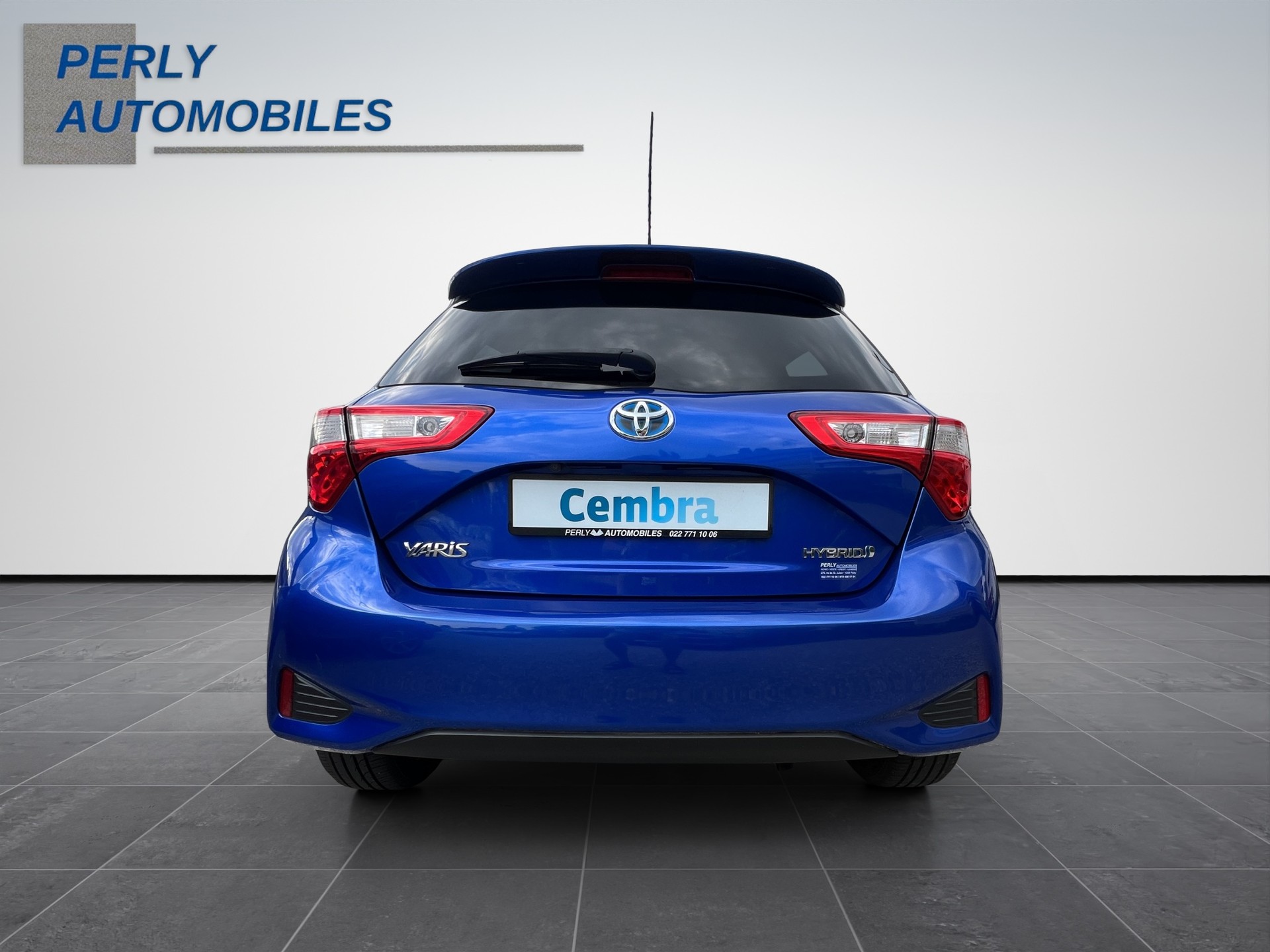 TOYOTA Yaris 1.5 VVT-i HSD Trend-image-4