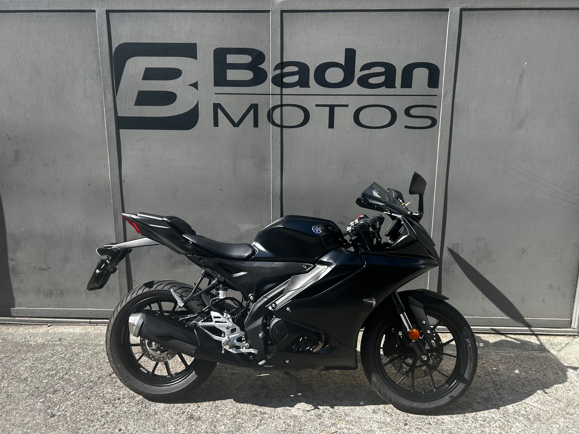 YAMAHA YZF-R 125 ABS