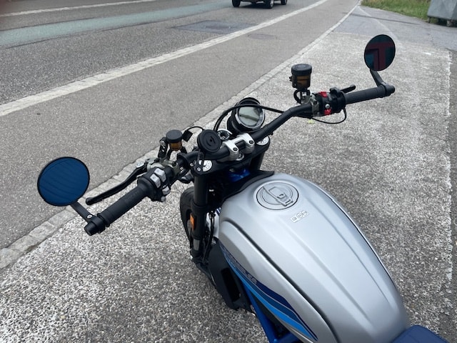 DUCATI Scrambler 800 Cafe Racer-image-5