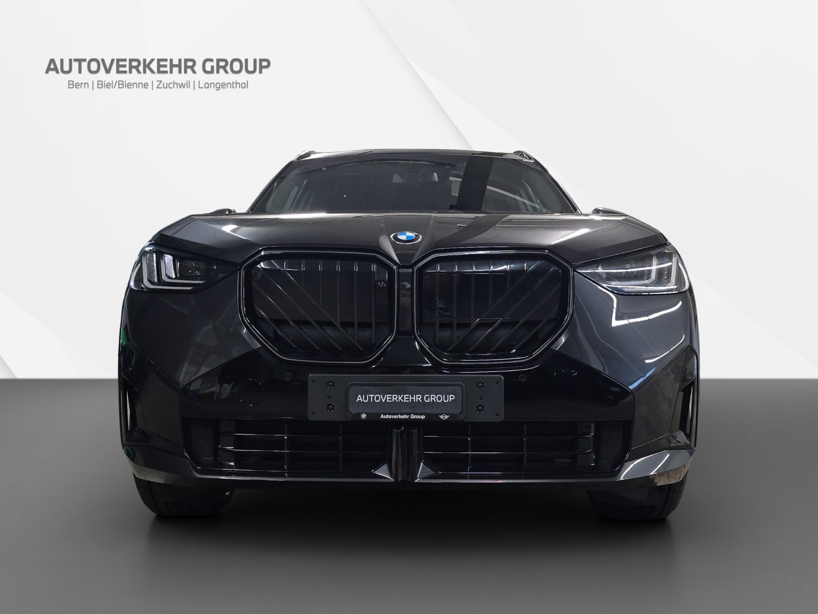 BMW X3 xDrive 30e M Sport Pro-showroom-element-1
