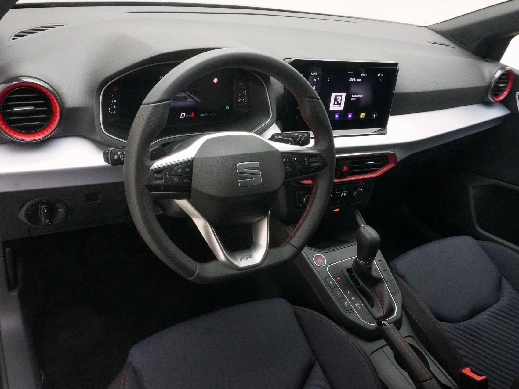 SEAT Ibiza 1.5 TSI FR DSG-image-10
