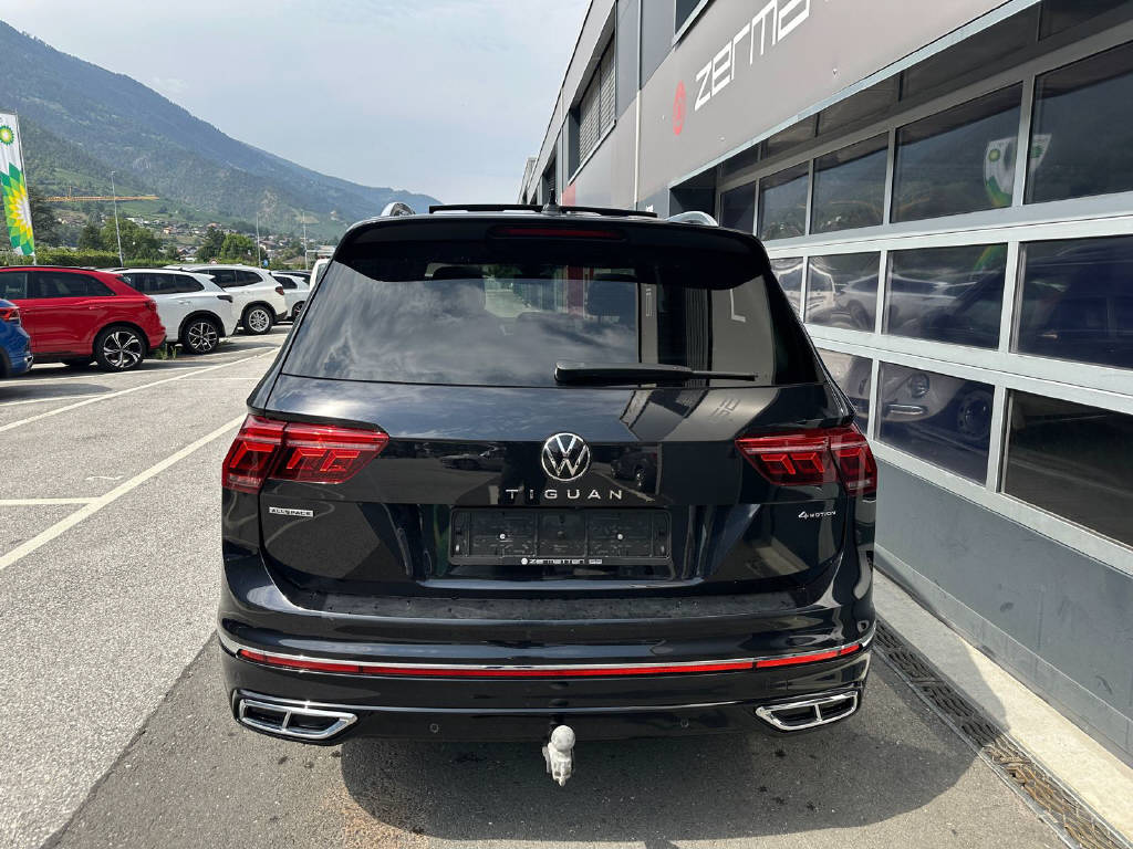 VW Tiguan Allspace 2.0 TSI R-Line DSG - CH-image-3