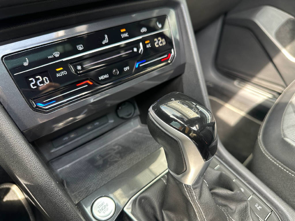 VW Tiguan Allspace 2.0 TSI R-Line DSG - CH-image-17