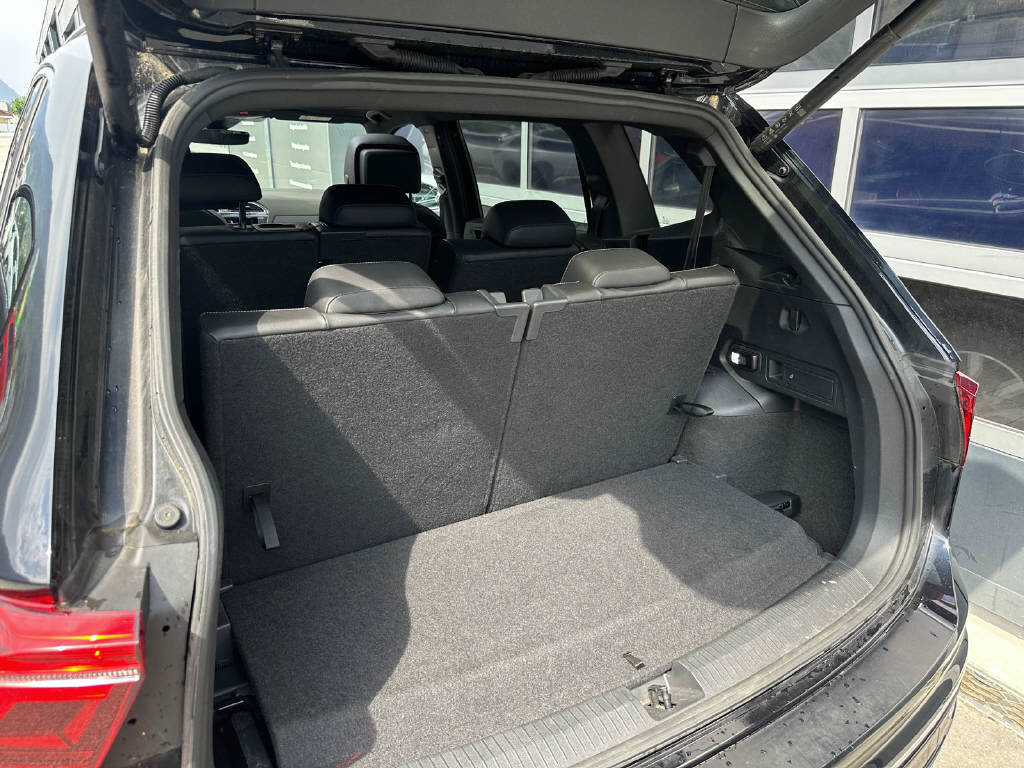 VW Tiguan Allspace 2.0 TSI R-Line DSG - CH-image-9