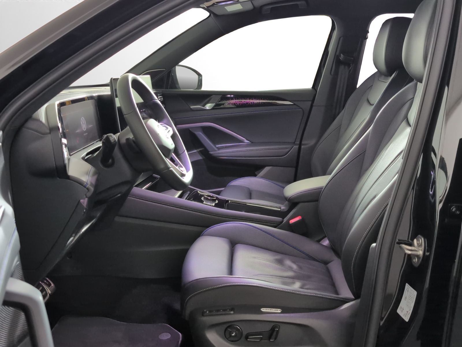 VW Tiguan 2.0 TSI DSG R-Line 4Motion-image-5