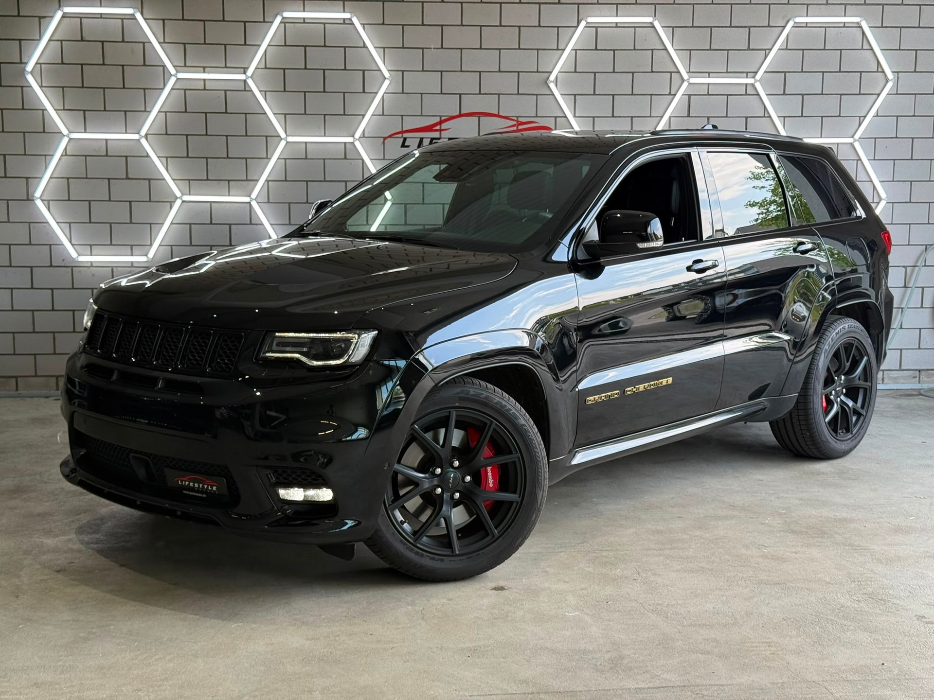 JEEP Grand Cherokee 6.4 V8 HEMI SRT8 Automatic-image-0