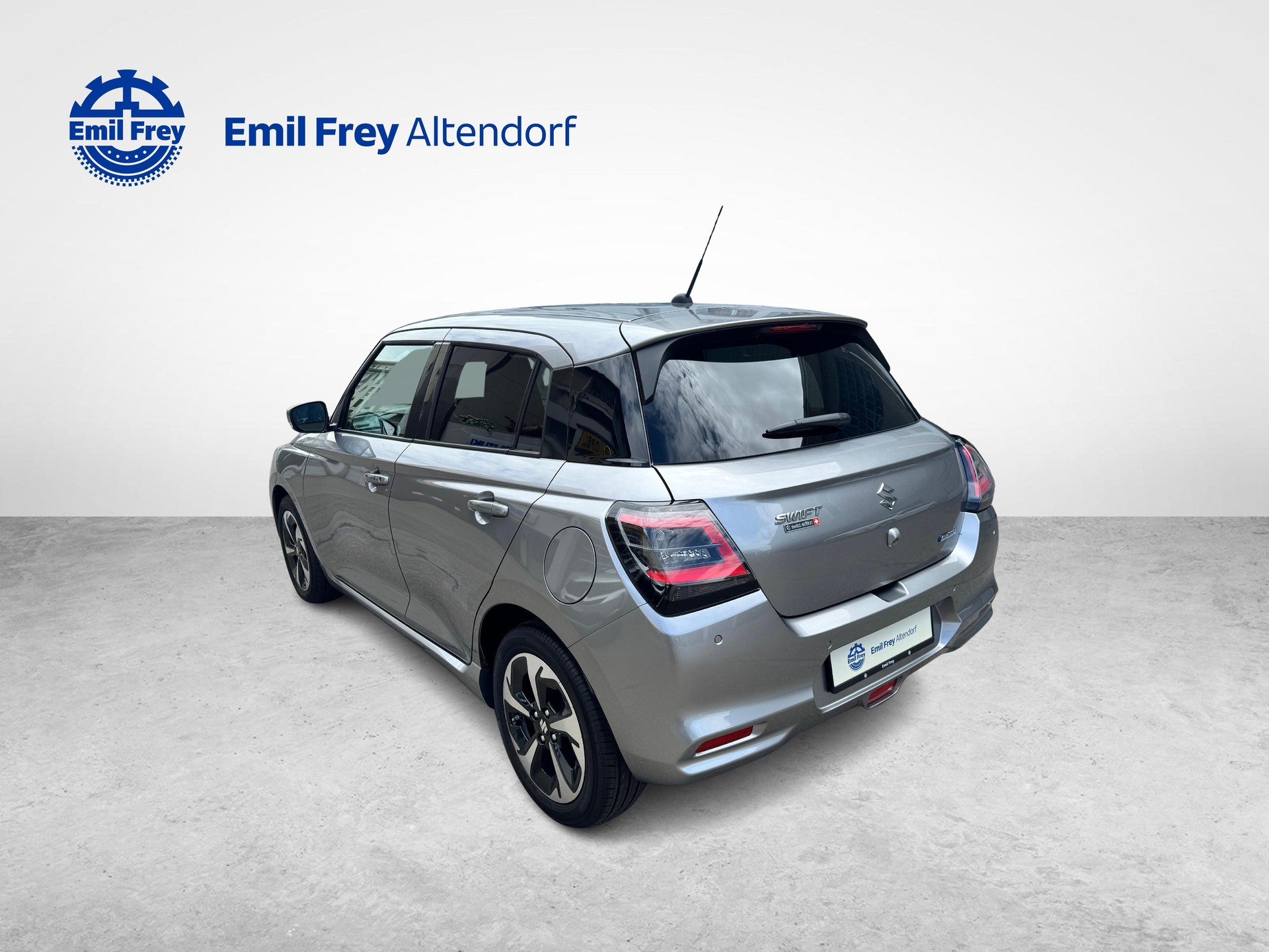 SUZUKI Swift 1.2 Compact Top Hybrid-image-2