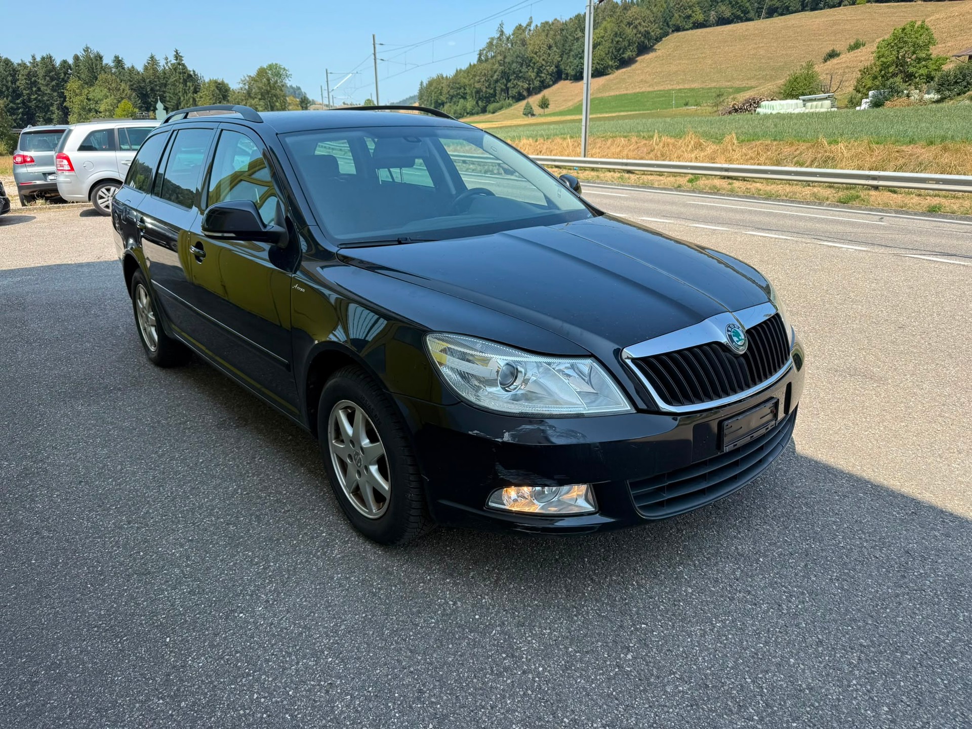 SKODA Octavia Combi 1.8 TSI Arosa 4x4-image-2