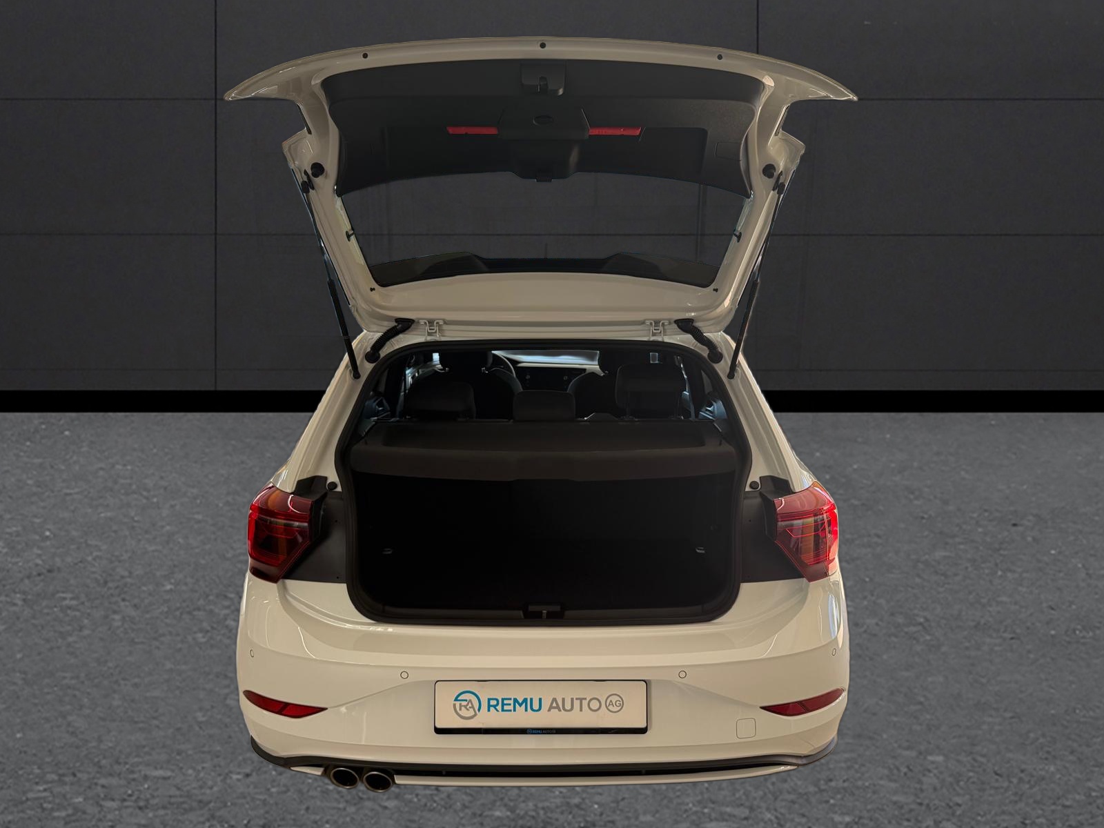 VW Polo 2.0 TSI GTI DSG-image-5