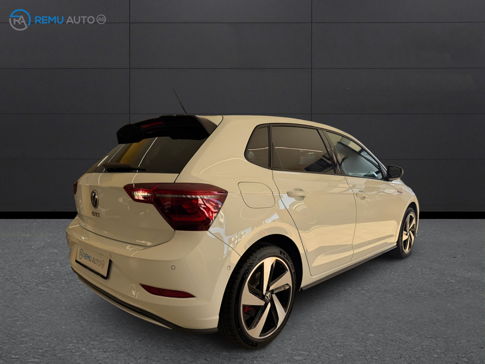 VW Polo 2.0 TSI GTI DSG-image-3