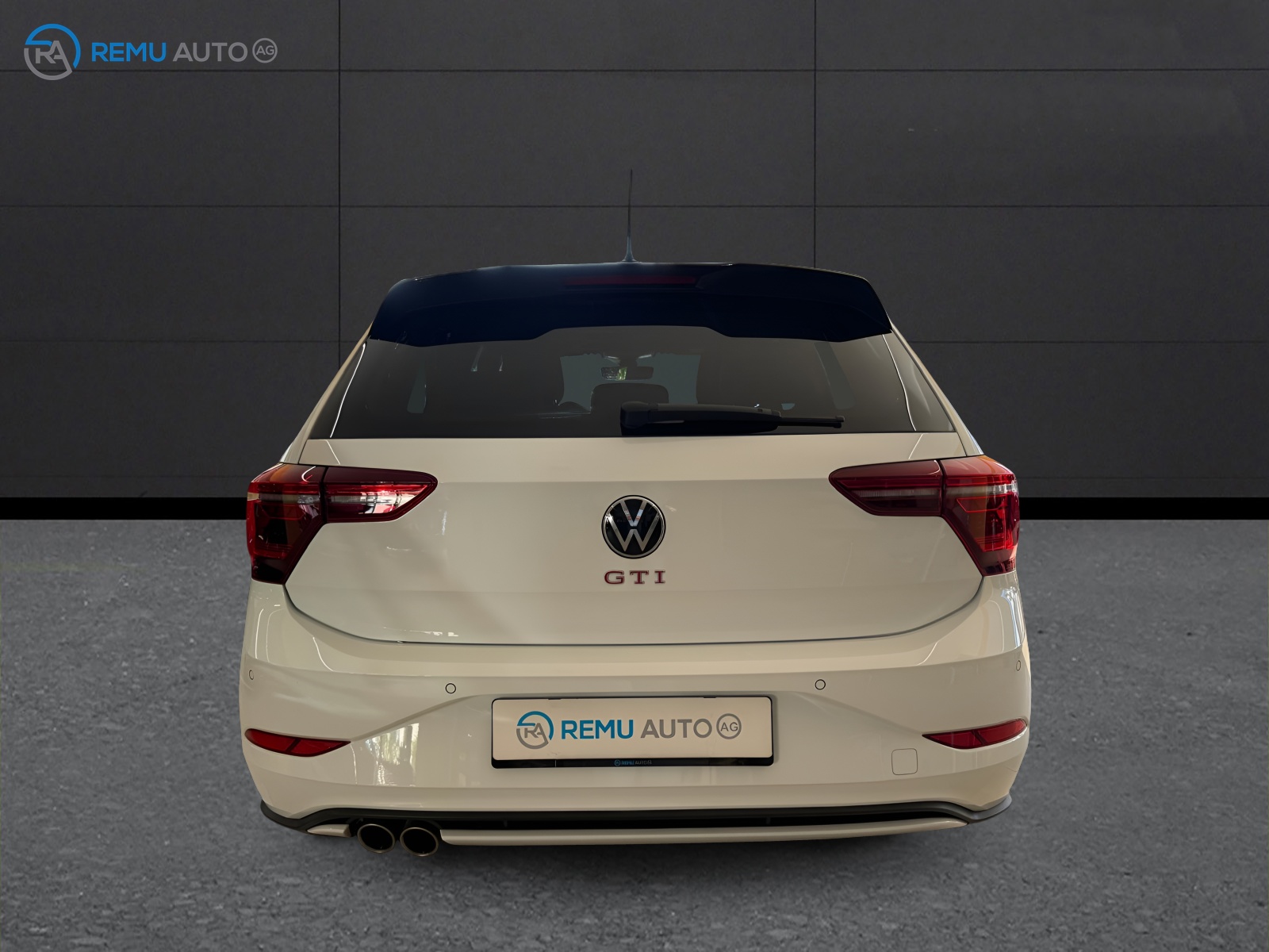 VW Polo 2.0 TSI GTI DSG-image-4