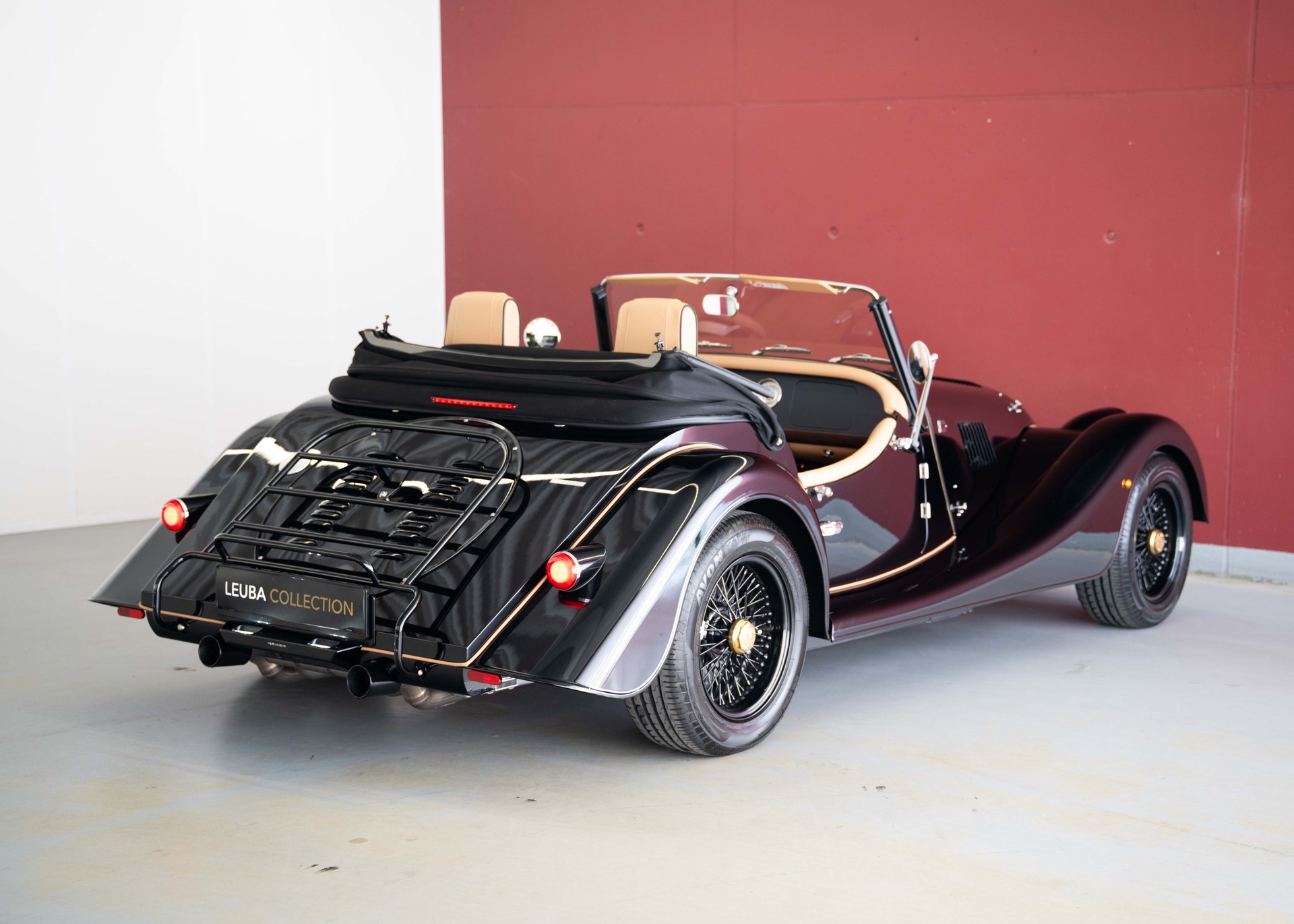 MORGAN Plus Four 2.0 Bespoke (MY 26, Swiss new car, 1 of 1 configuration, Rolls-Royce Diamond Black metallic, 30-month warranty)-image-5