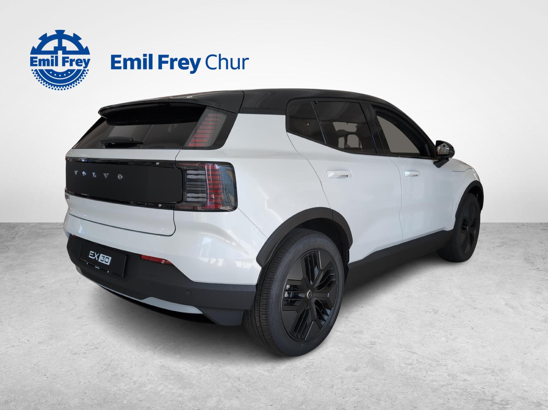 VOLVO EX30 CC P8 Plus AWD-image-4