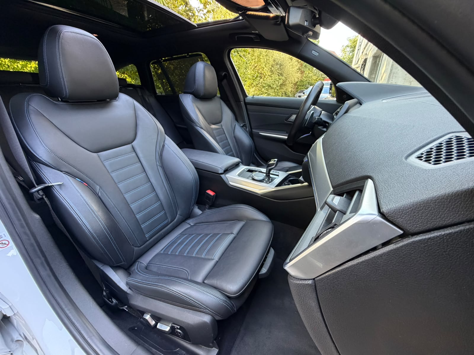 BMW M340i xDriveTouring Steptronic M Sport Dähler ESD-image-16