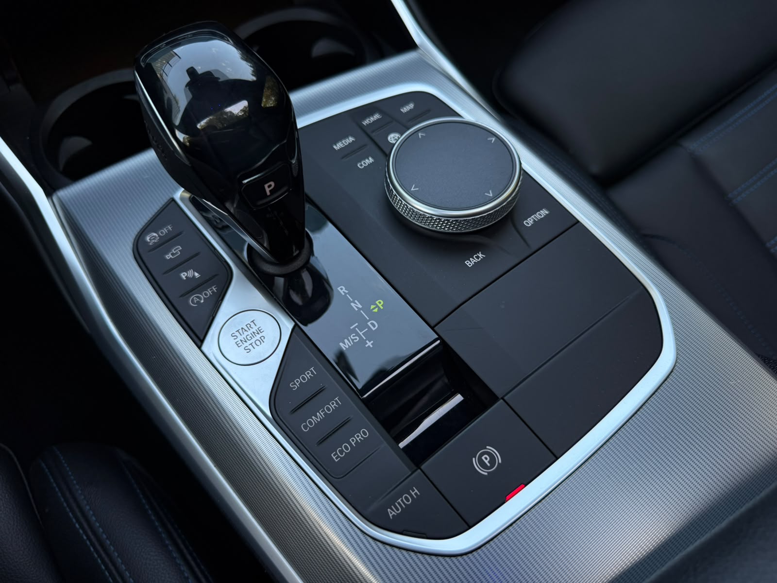 BMW M340i xDriveTouring Steptronic M Sport Dähler ESD-image-21