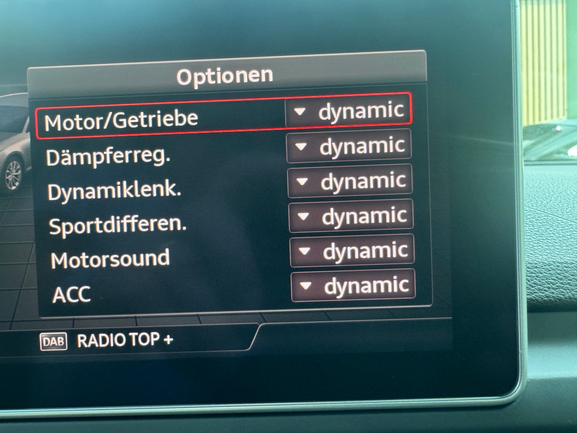 AUDI RS4 Avant 2.9 TFSI quattro tiptronic*Panoramadach*Pack Dynamik*Head Up Display*-image-14
