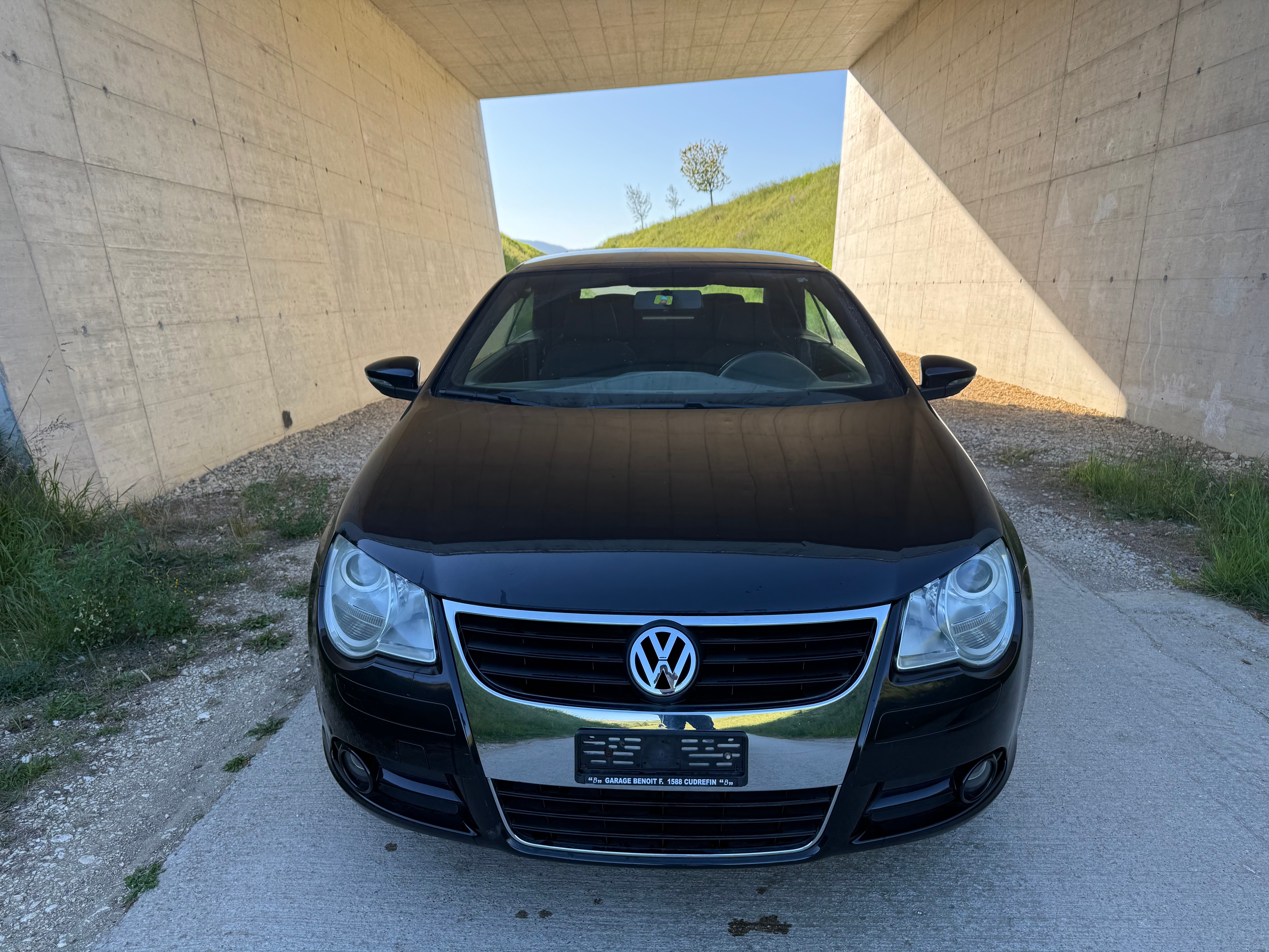 Car photo