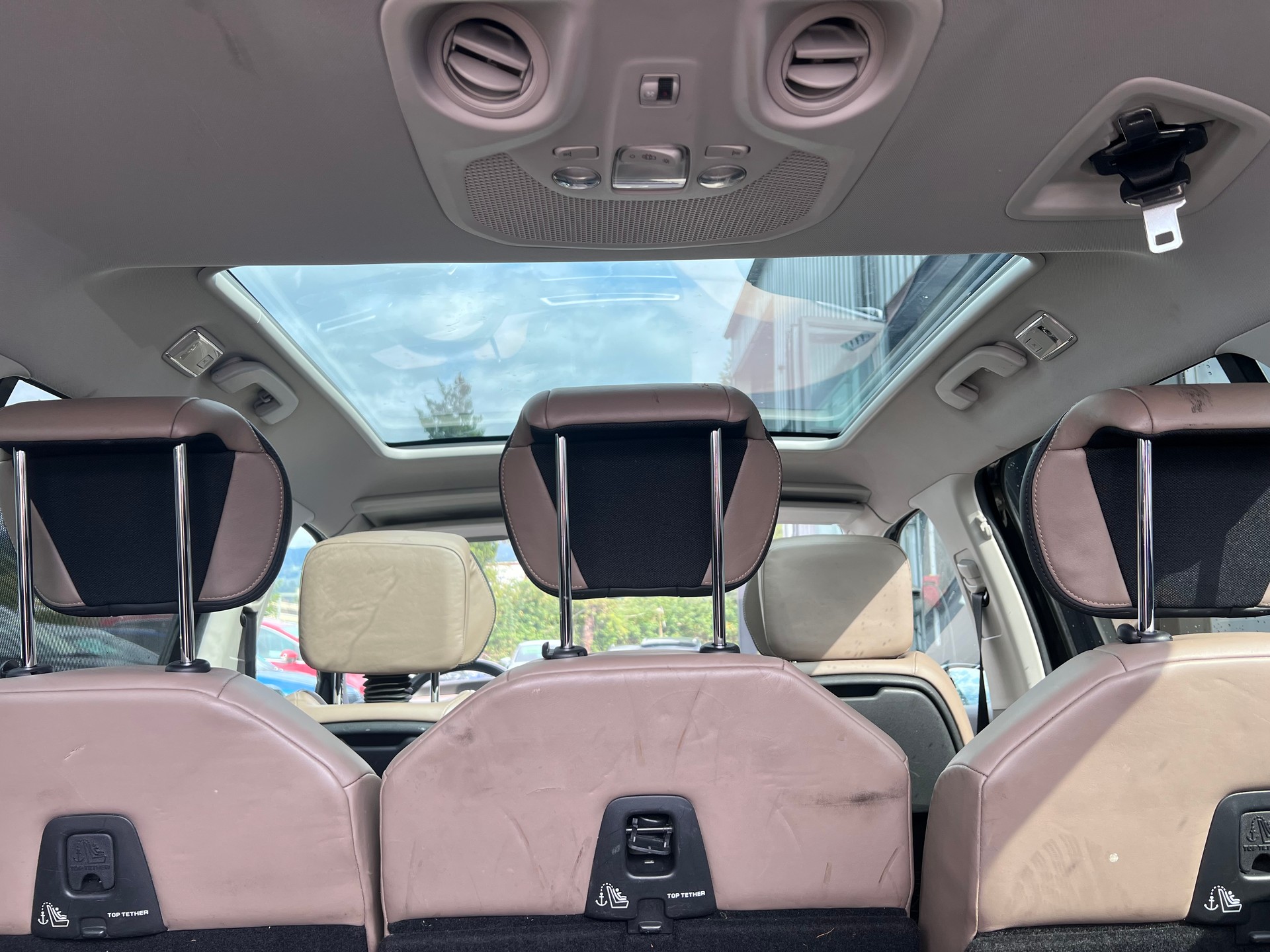 CITROEN Grand C4 Picasso 1.6i 16V e-THP Exclusive-image-11
