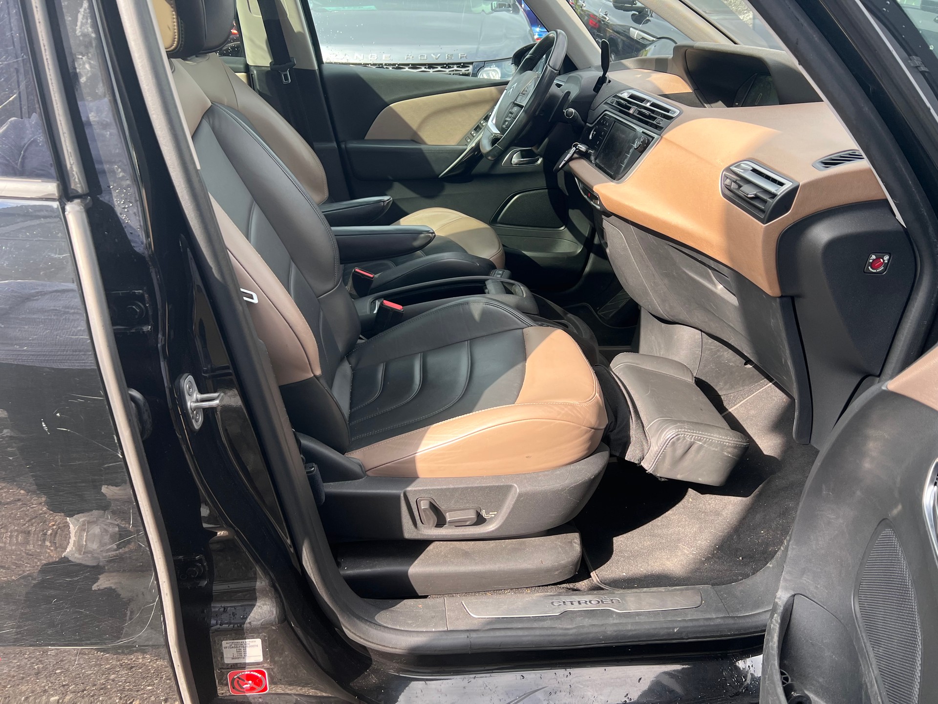 CITROEN Grand C4 Picasso 1.6i 16V e-THP Exclusive-image-8