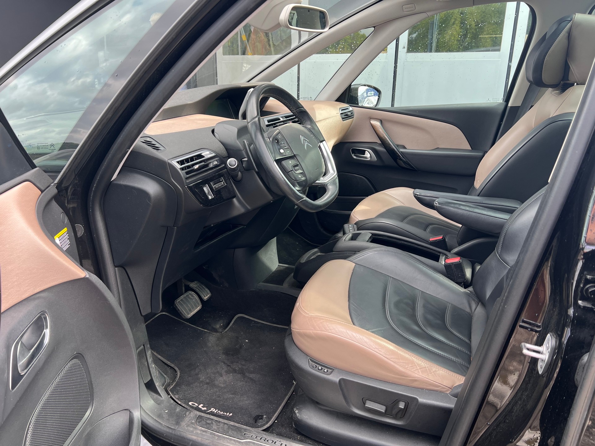 CITROEN Grand C4 Picasso 1.6i 16V e-THP Exclusive-image-7