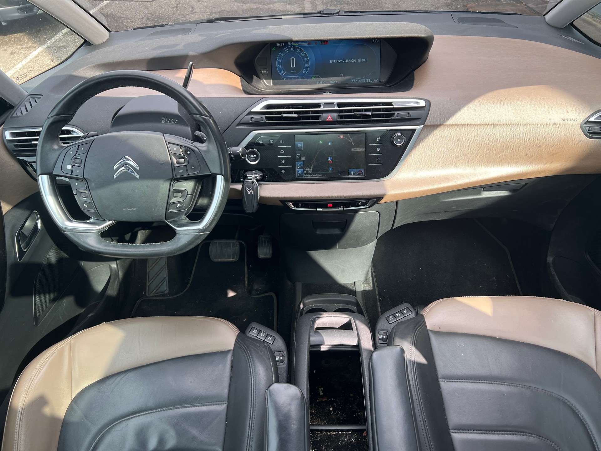 CITROEN Grand C4 Picasso 1.6i 16V e-THP Exclusive-image-6