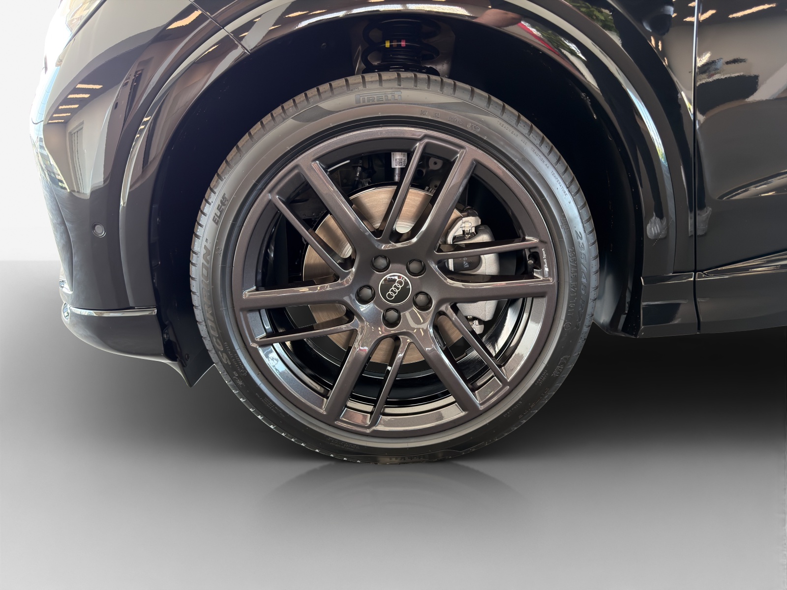 AUDI Q4 Sportback e-tron quattro performance Swiss Ski-image-15
