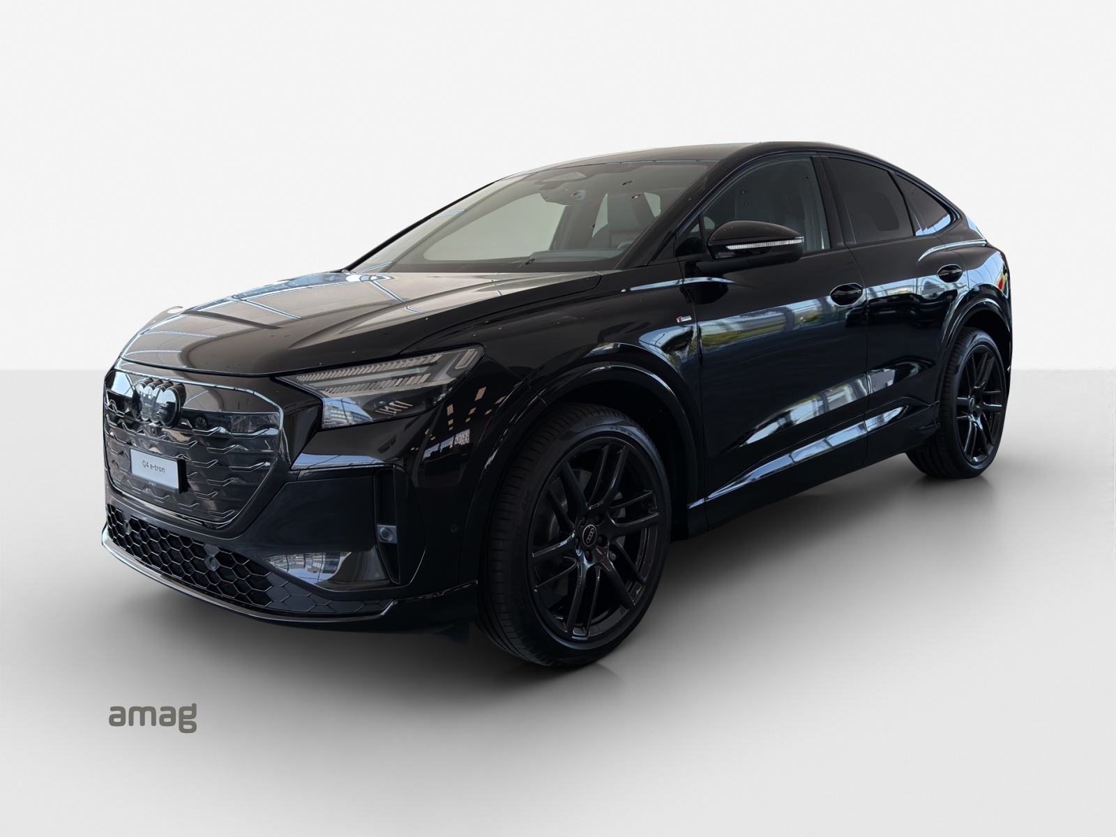AUDI Q4 Sportback e-tron quattro performance Swiss Ski