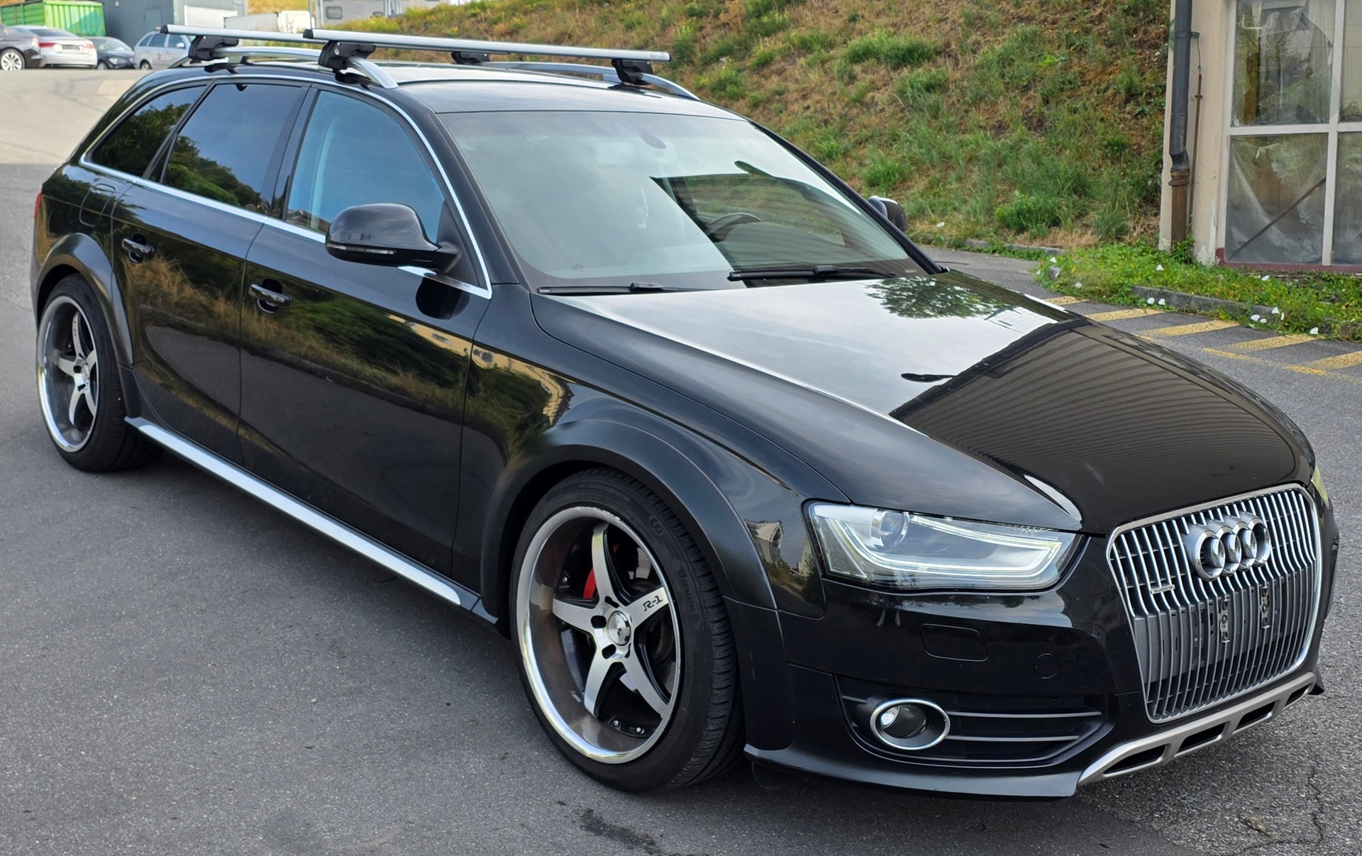 AUDI A4 allroad 3.0 TDI quattro S-tronic-image-0