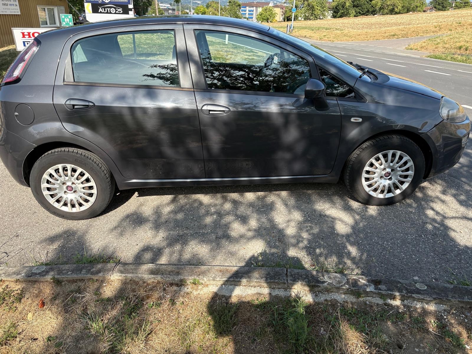 FIAT Punto 1.4 Pop Star-image-1