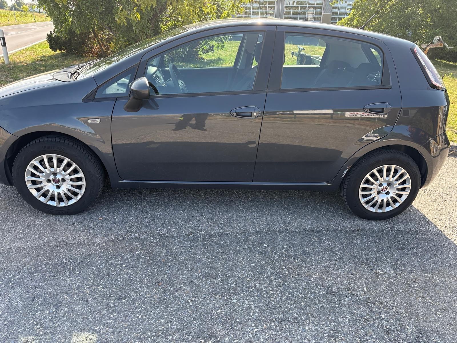 FIAT Punto 1.4 Pop Star-image-5