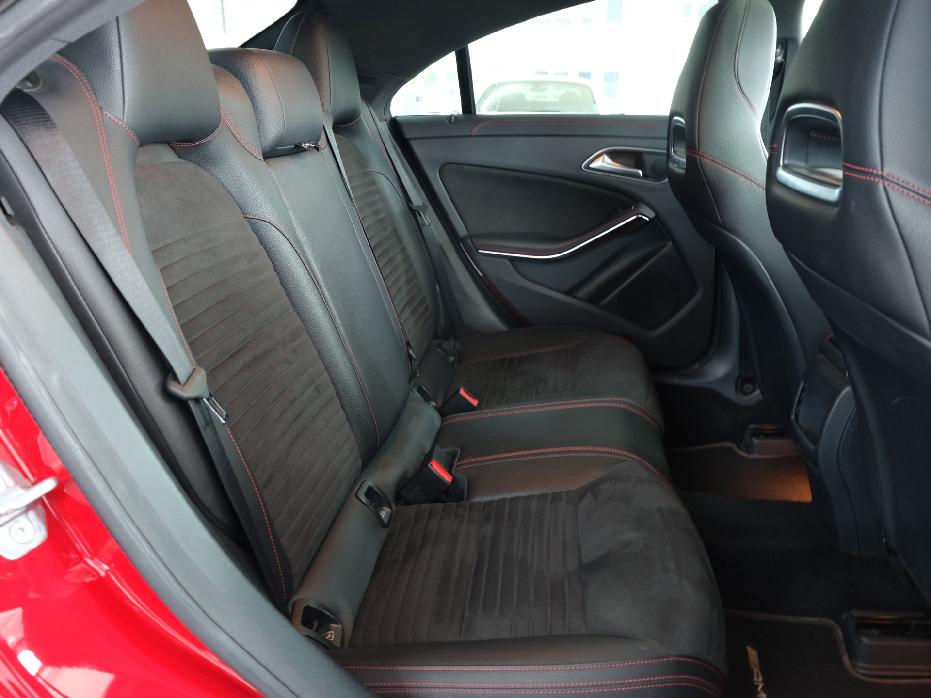 MERCEDES-BENZ CLA 45 AMG 4Matic Speedshift *Performance Abgassanlage* *Ohne OPF* *Facelift*-image-20
