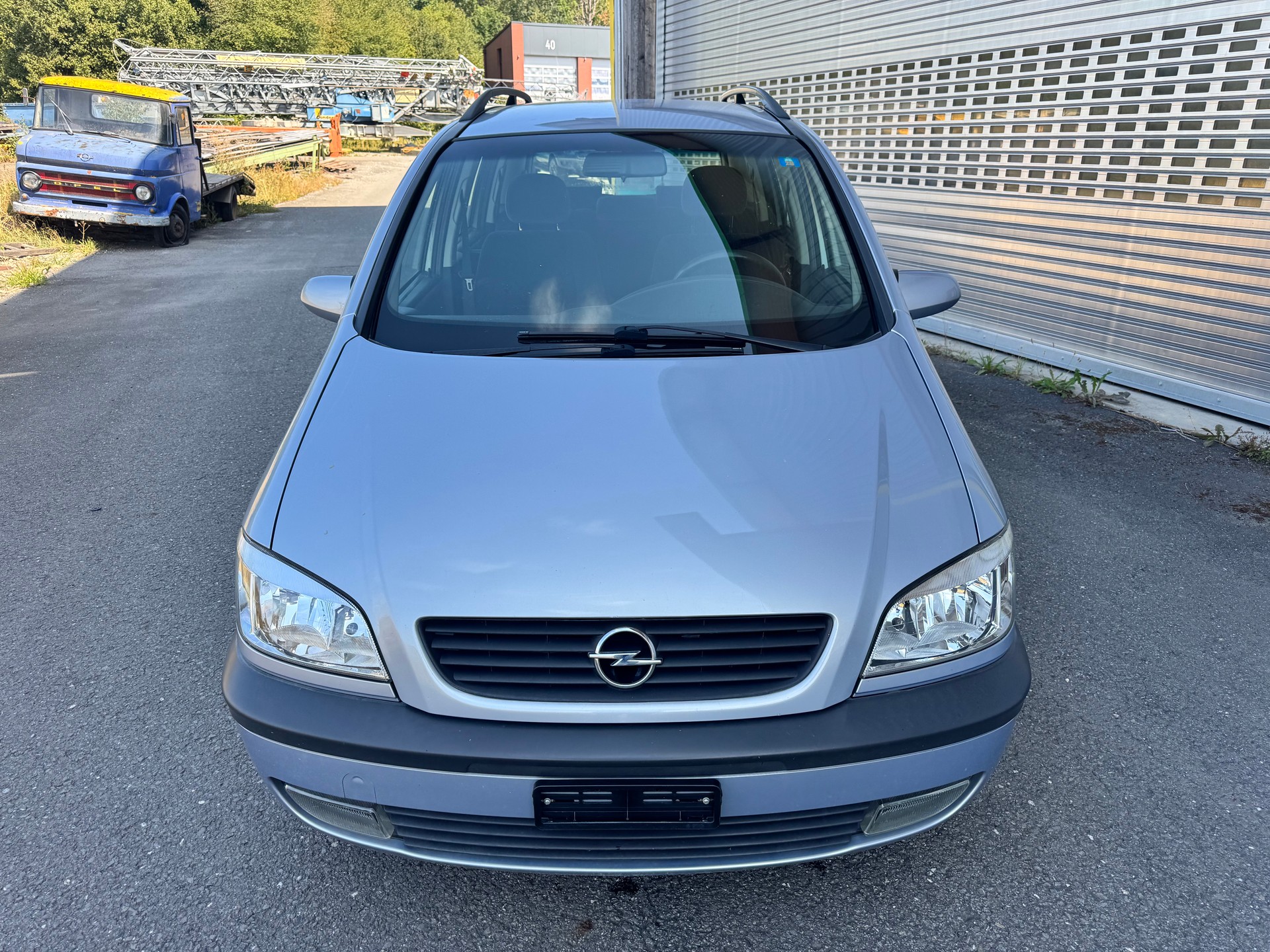 OPEL Zafira 1.8i 16V Comfort-image-1