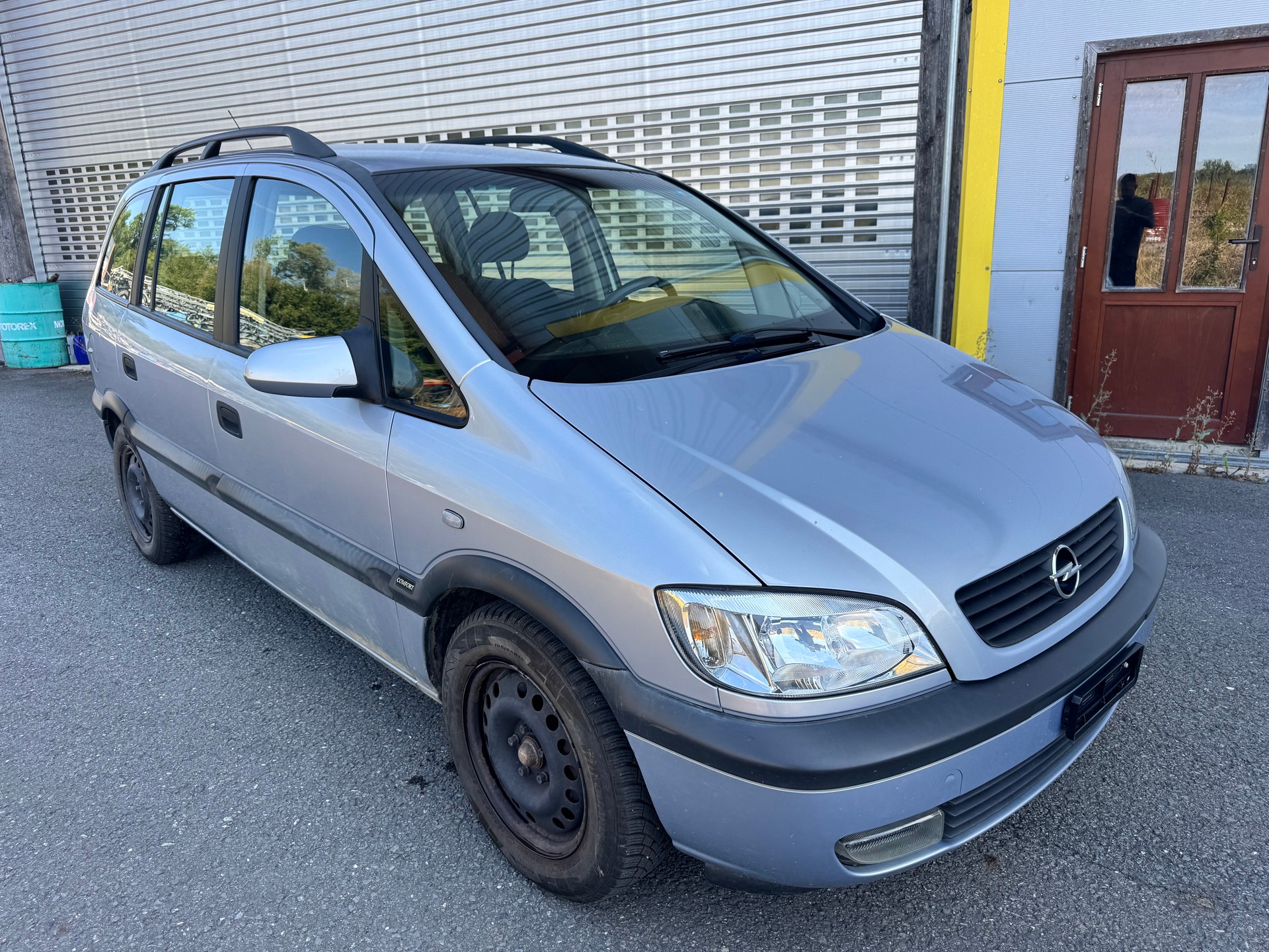 OPEL Zafira 1.8i 16V Comfort-image-0