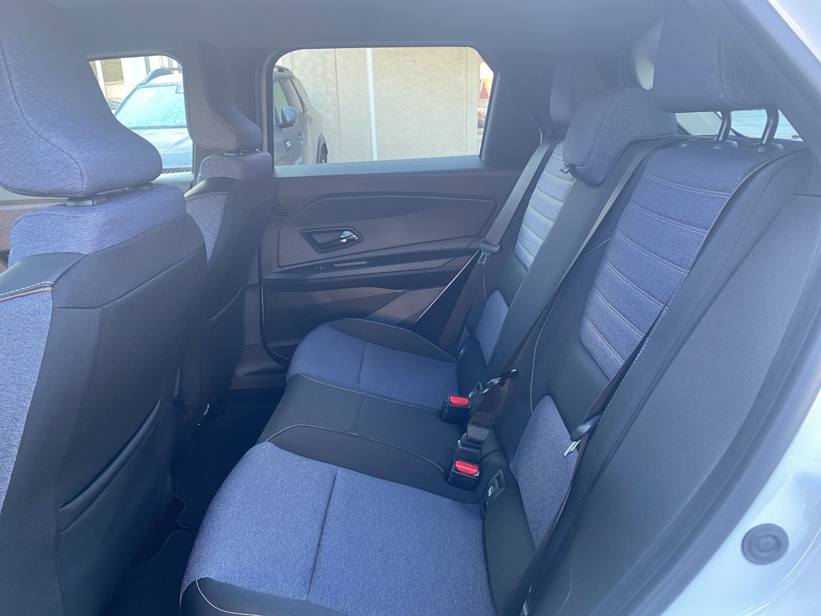 RENAULT R5 E-Tech Comfort Range techno Demo-image-8