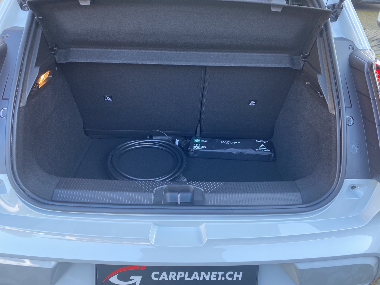 RENAULT R5 E-Tech Comfort Range techno Demo-image-9
