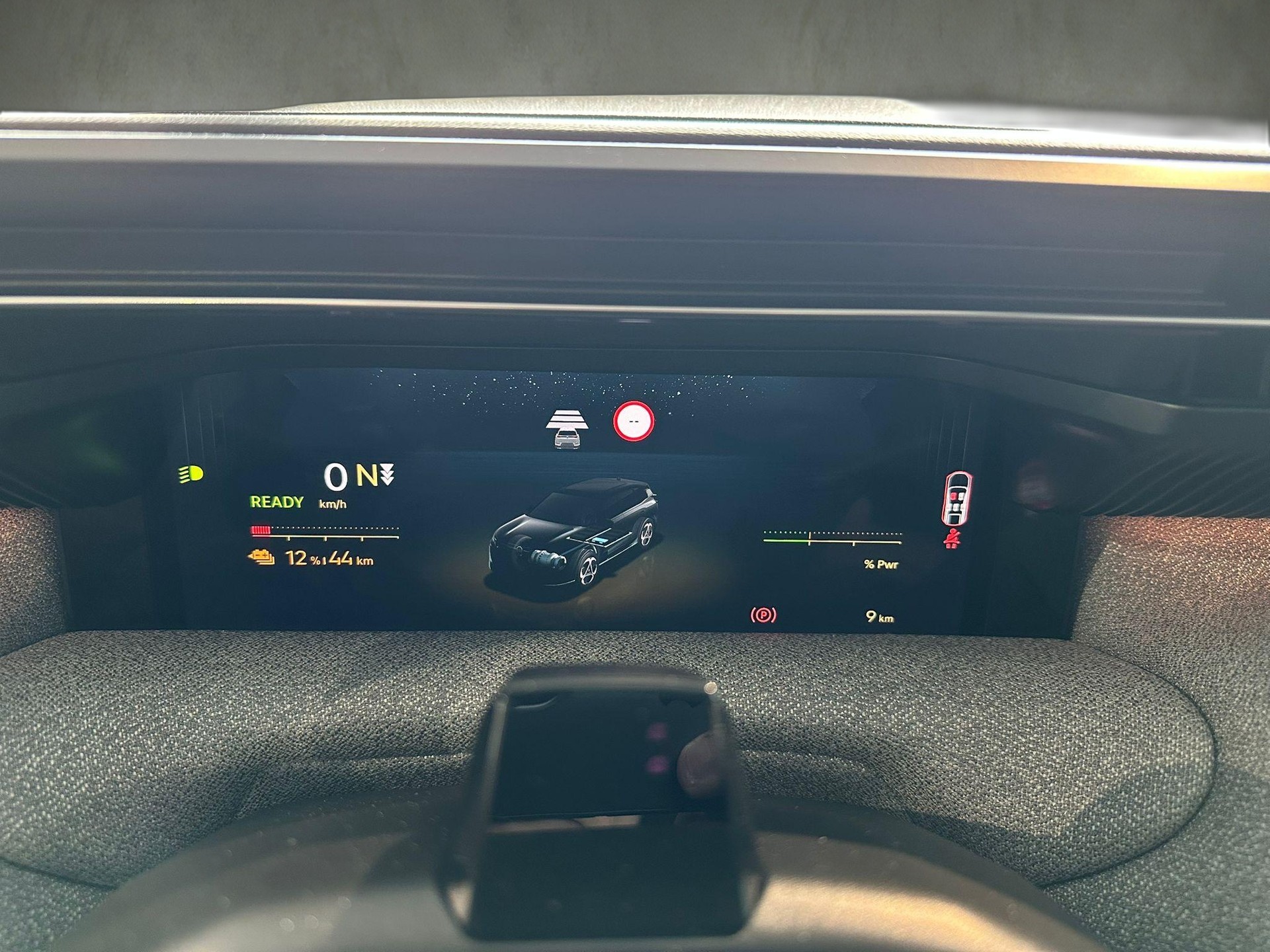 CITROEN e-C5 Aircross Max-image-14