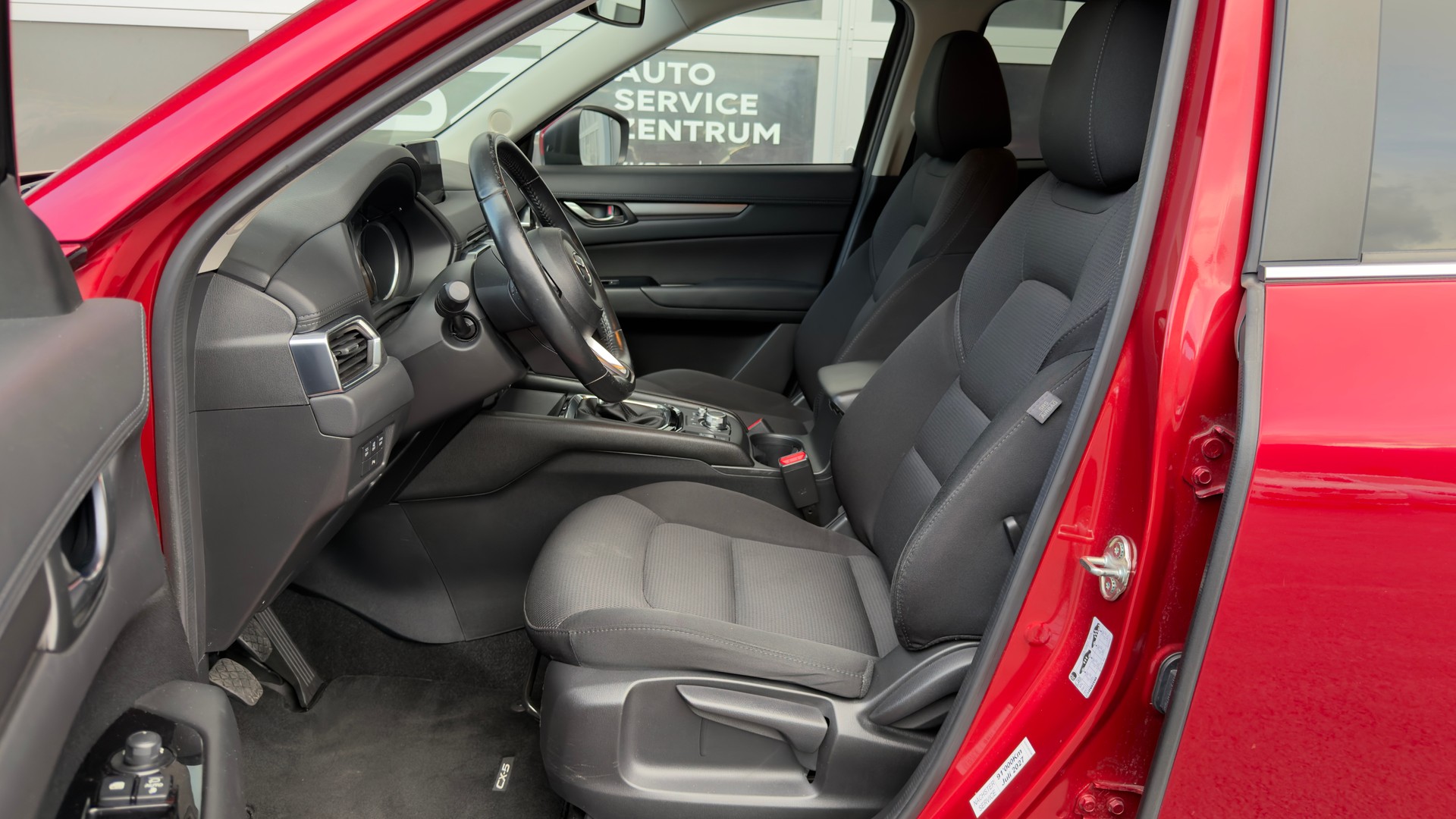 MAZDA CX-5 2.0 Ambition AWD-image-8
