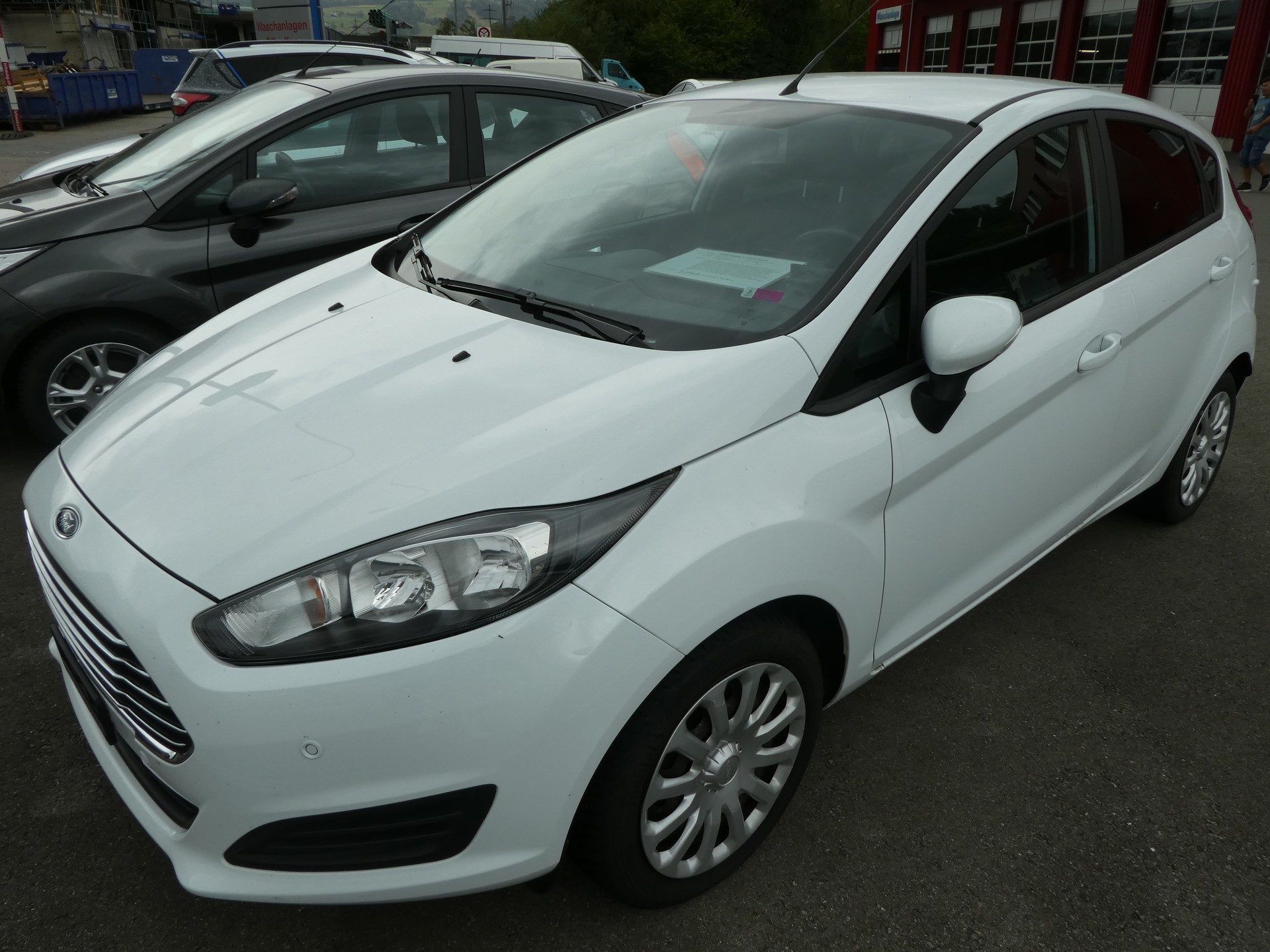 FORD Fiesta 1.0 SCTi Trend-image-1