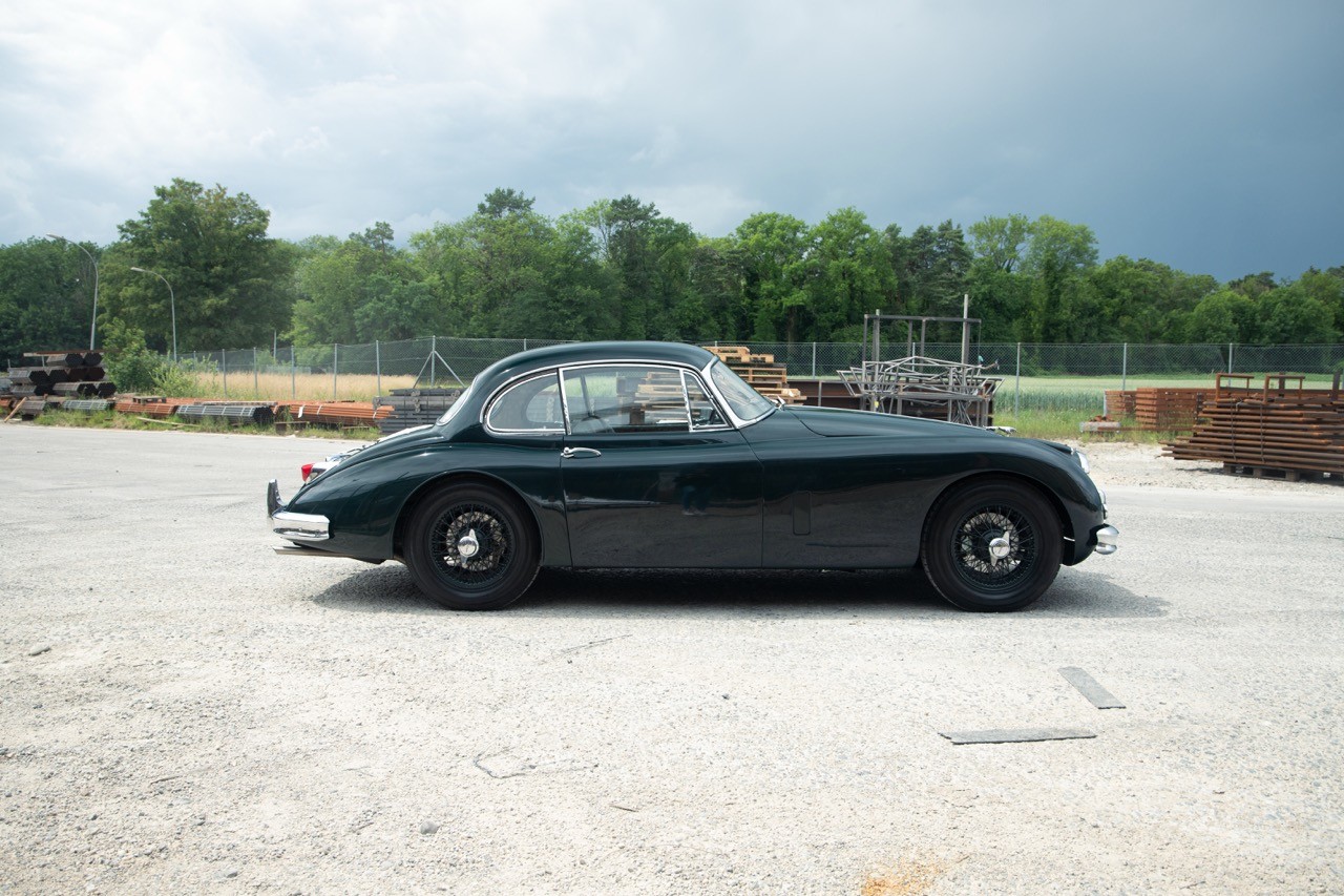 JAGUAR Coupé-image-1