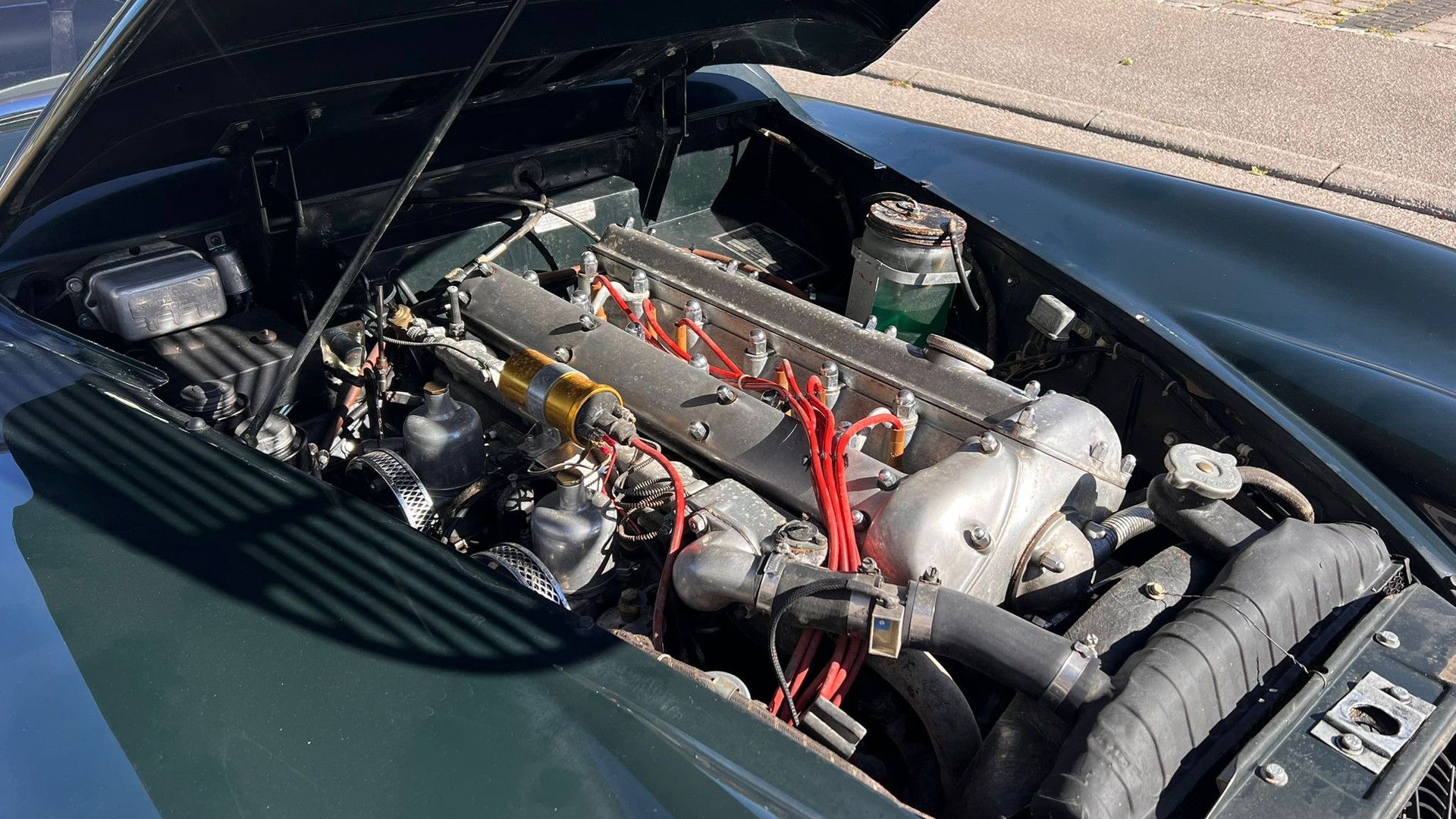 JAGUAR Coupé-image-15