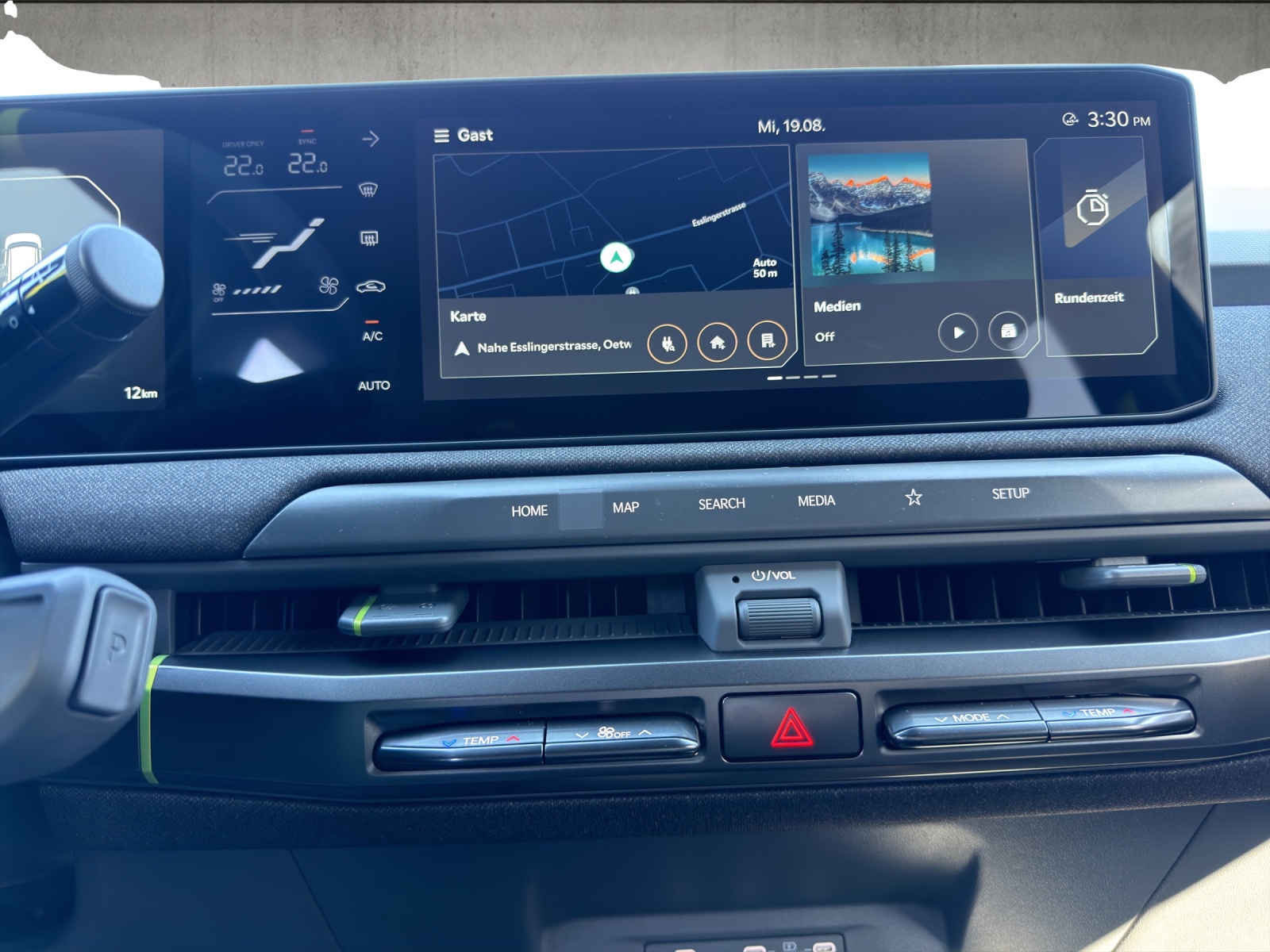 KIA EV3 81 kWh GT 4x4-image-14