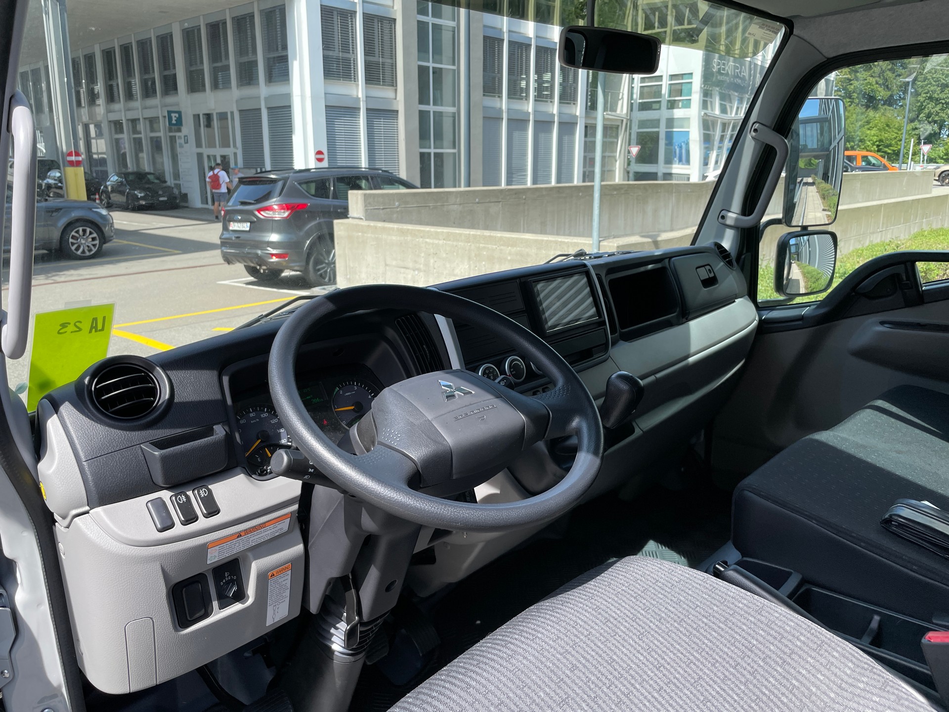 MITSUBISHI 3C15 Dreiseitenkipper AHK-image-17