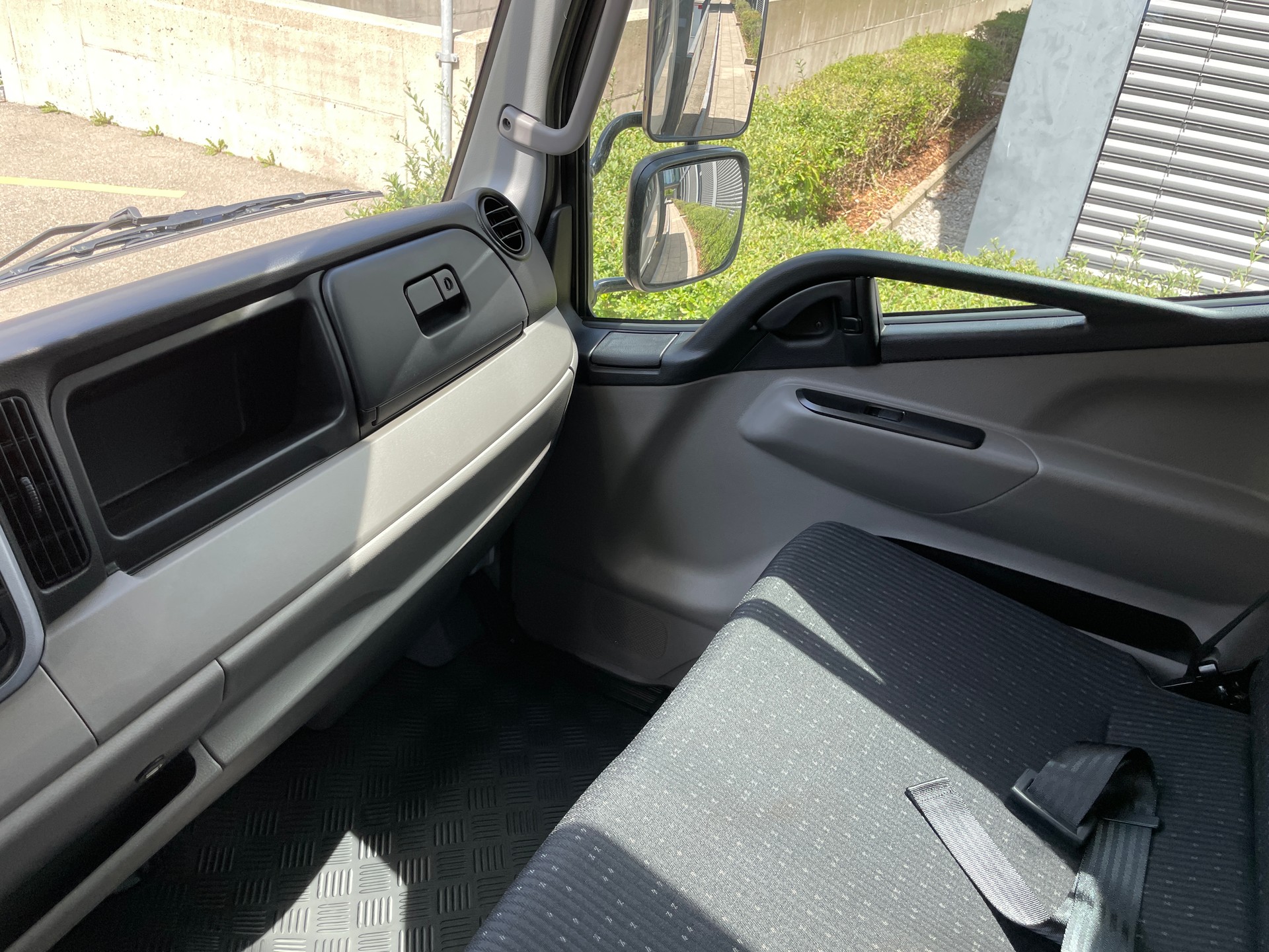 MITSUBISHI 3C15 Dreiseitenkipper AHK-image-24