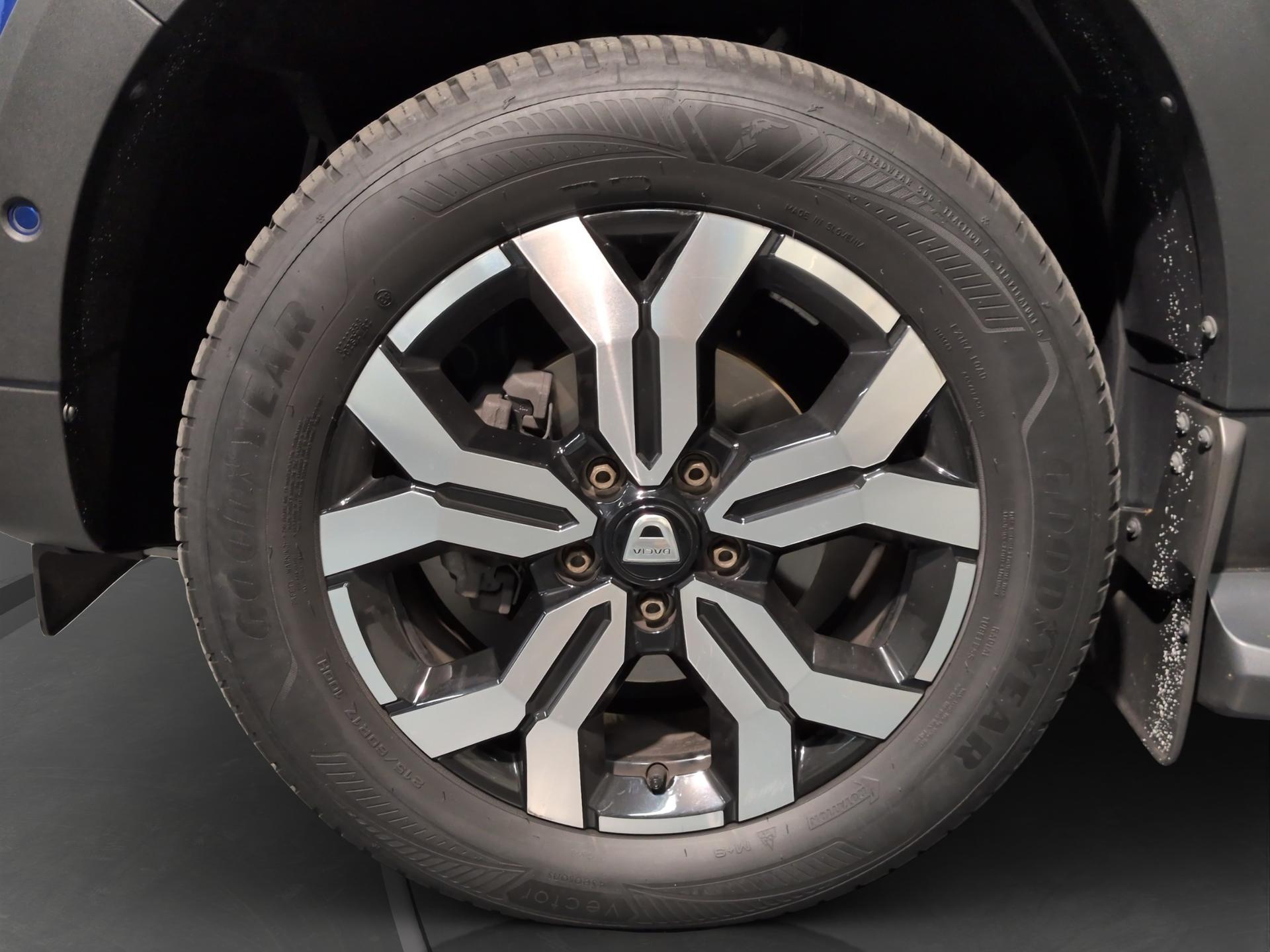 DACIA Duster TCe 150 Prestige 4x4-image-23