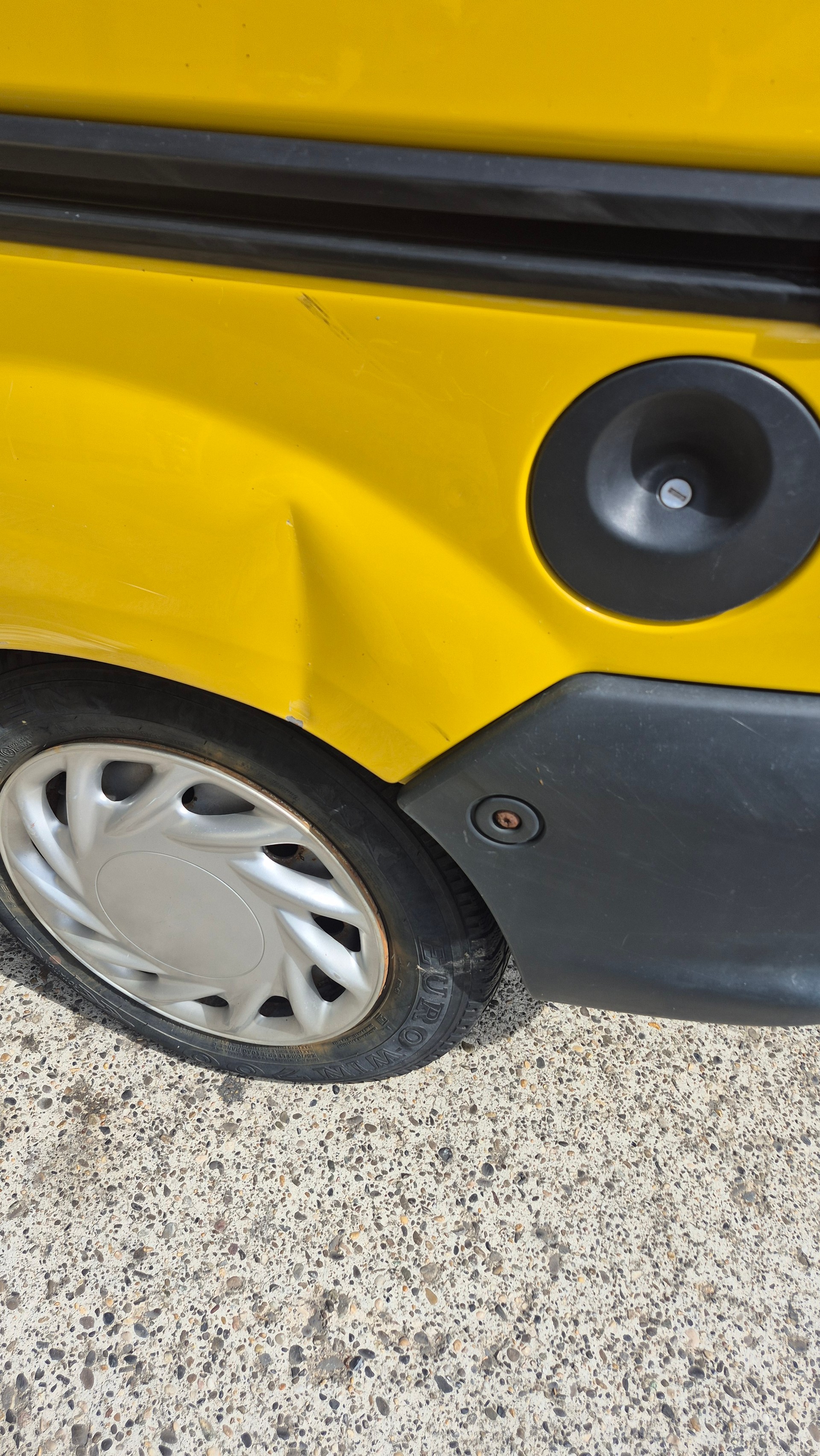 RENAULT Kangoo 1.9 dTi Alizé-image-4