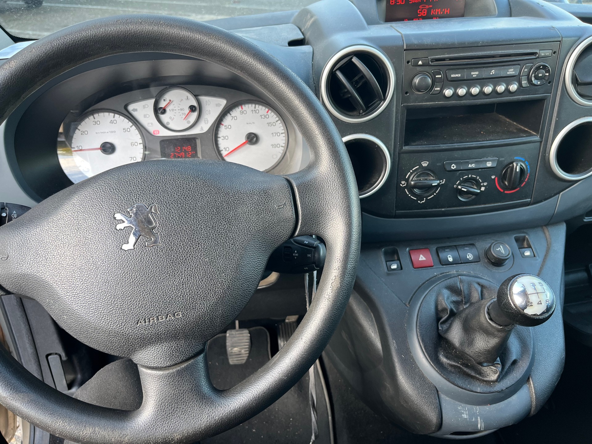PEUGEOT Partner 1.6 HDI Trendy-image-8