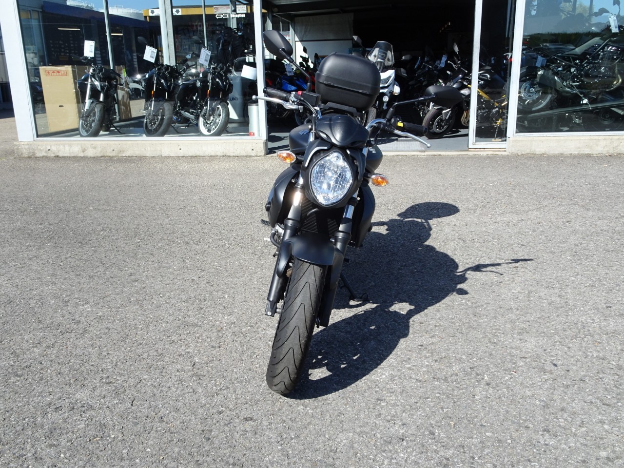 SUZUKI SFV 650 Gladius ABS-showroom-element-2