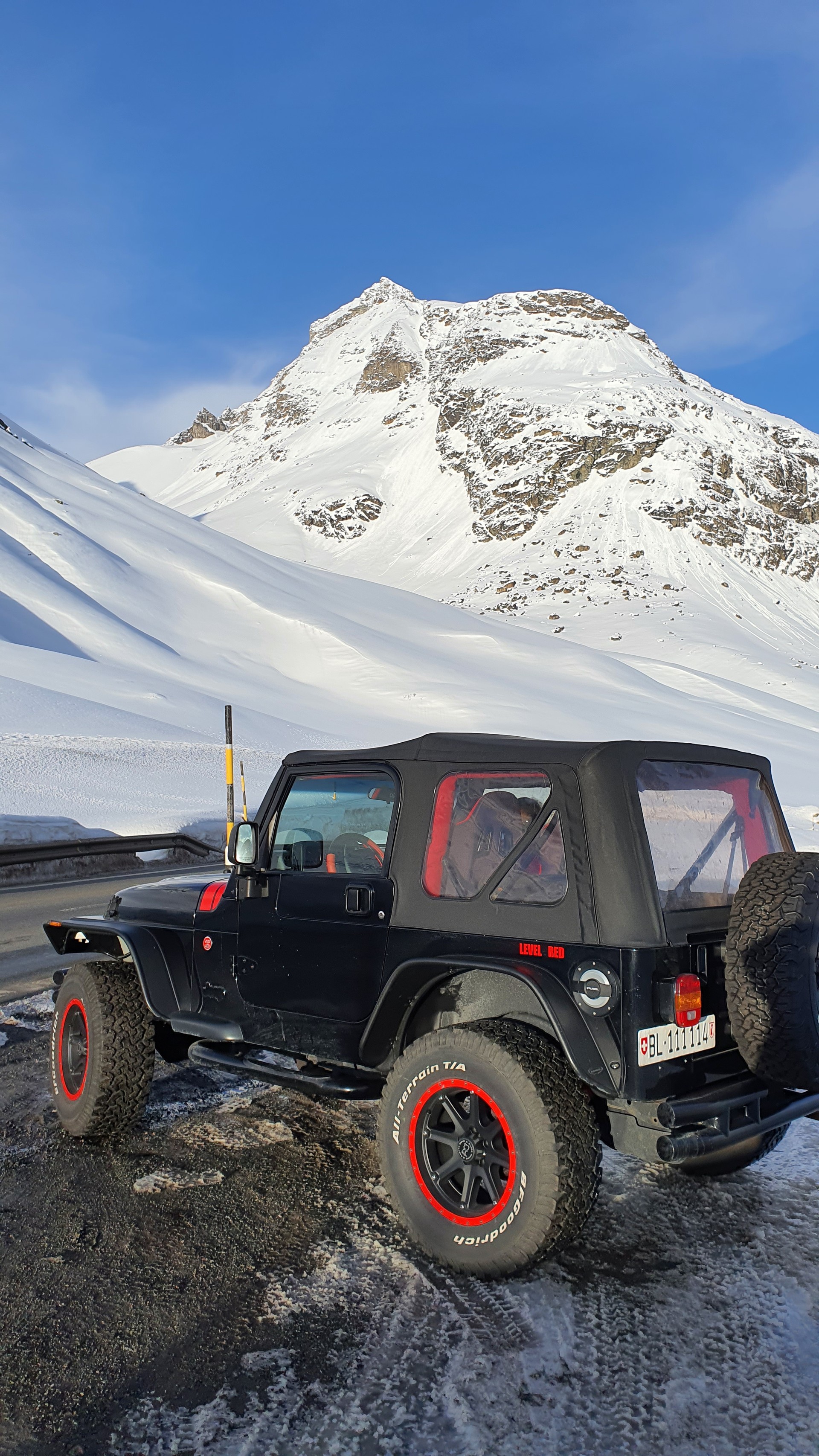 JEEP 2.4 Sport-image-1
