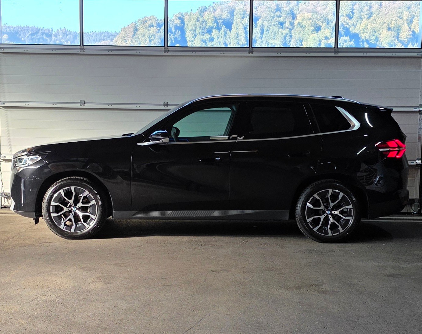 BMW X3 xDrive 48V 20d-showroom-element-1